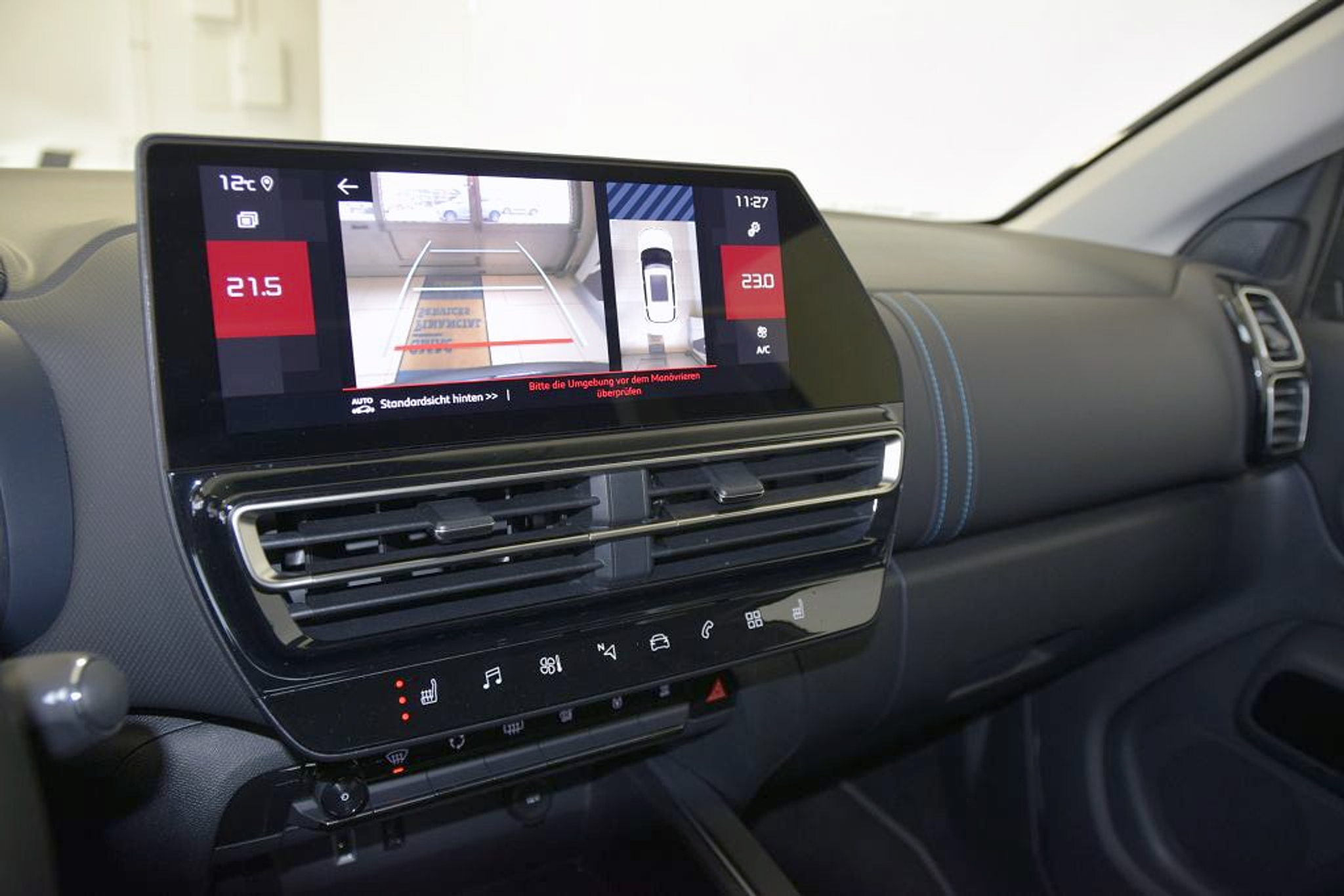 listing desktop thumbnail image 8