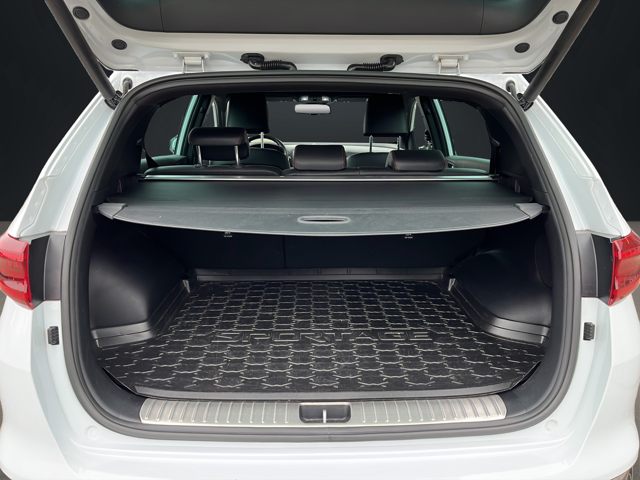 listing desktop thumbnail image 12