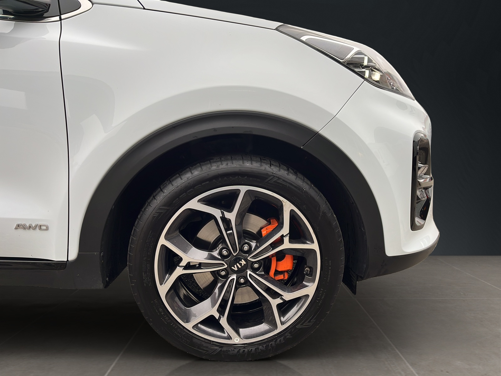 listing desktop thumbnail image 13