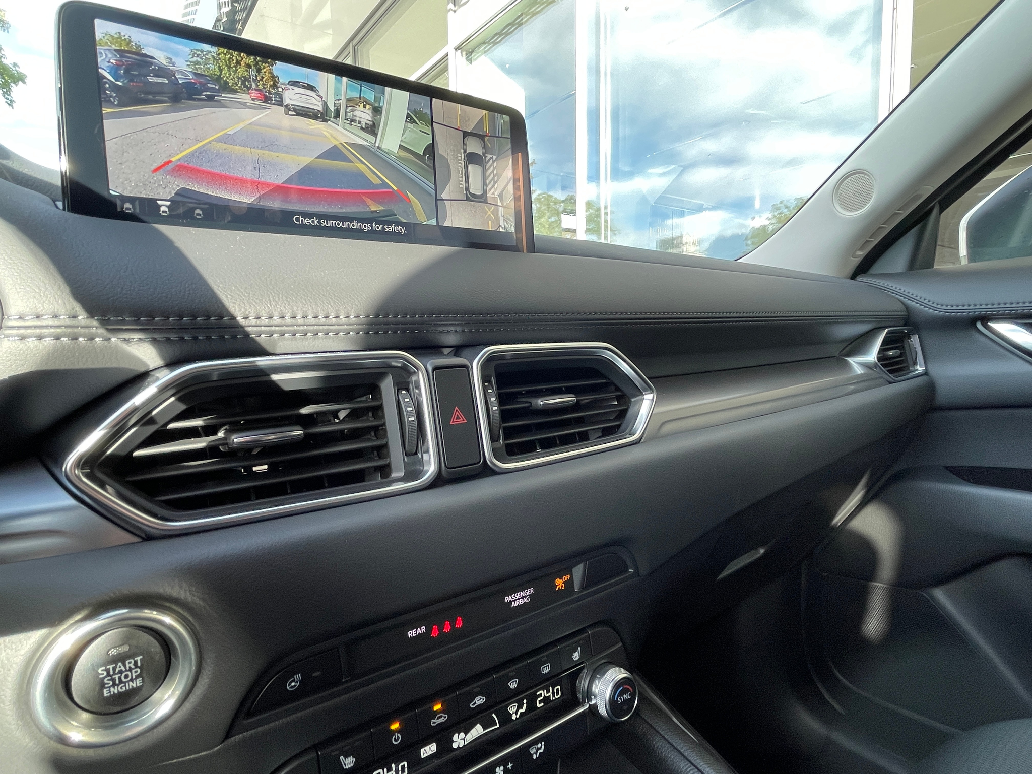 listing desktop thumbnail image 8