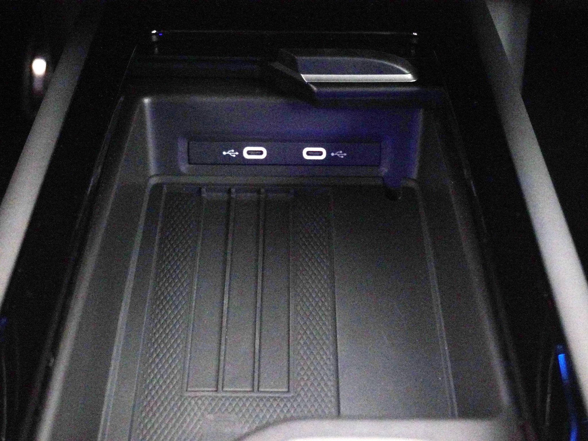 listing desktop thumbnail image 20