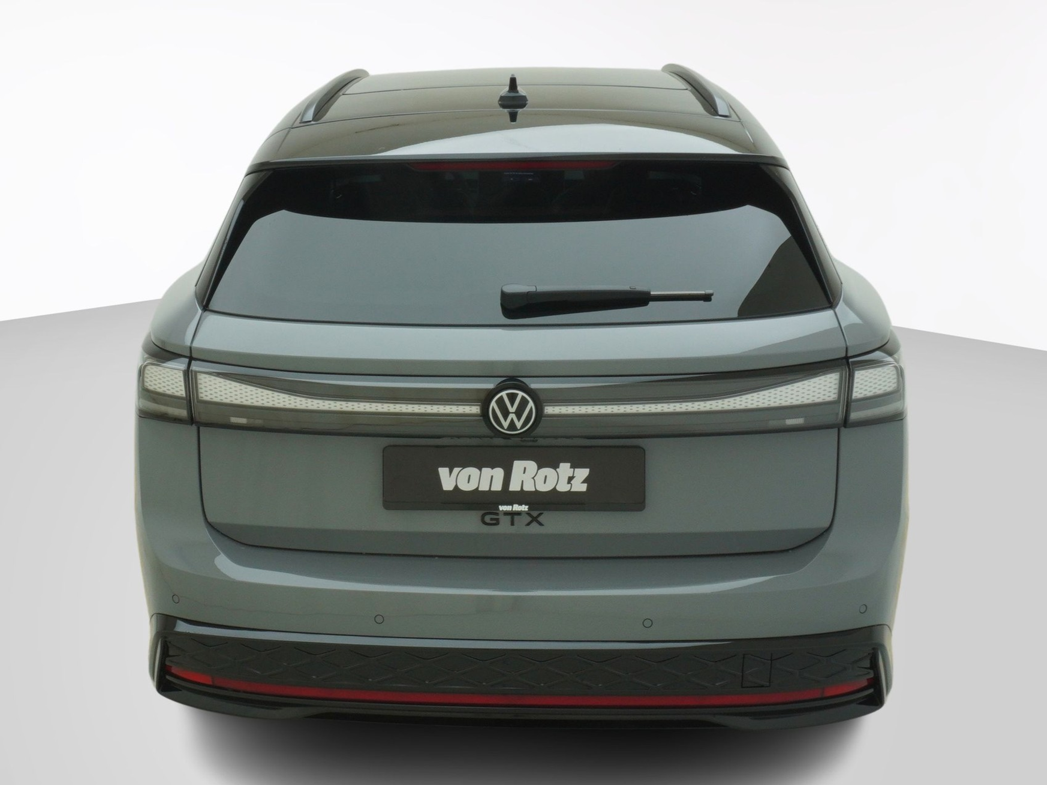 listing desktop thumbnail image 3