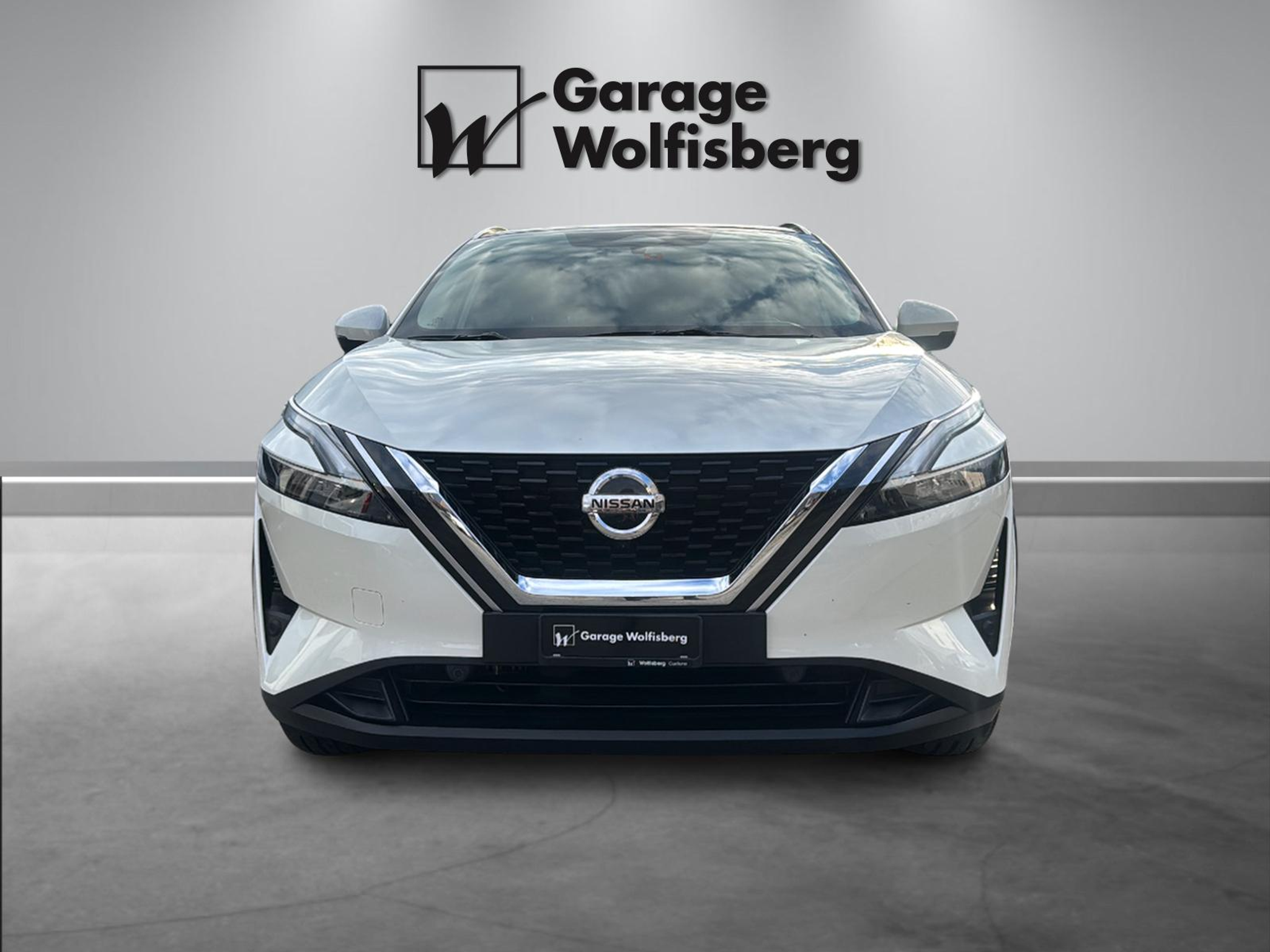 listing desktop thumbnail image 1