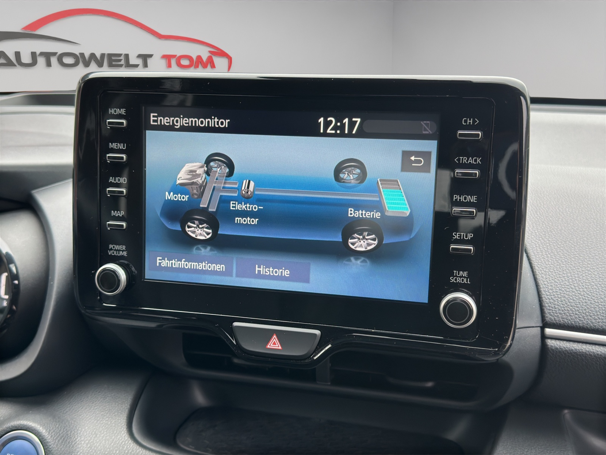 listing desktop thumbnail image 15