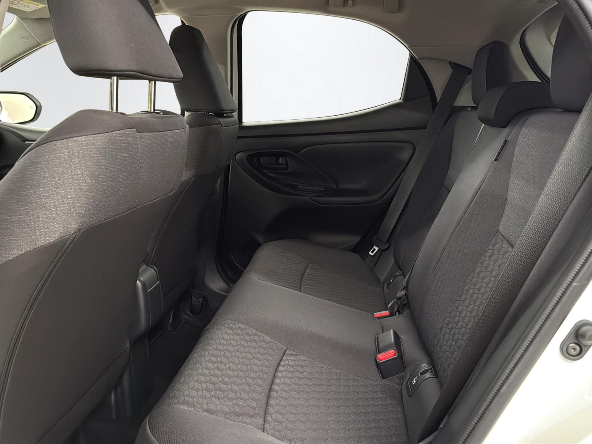 listing desktop thumbnail image 10