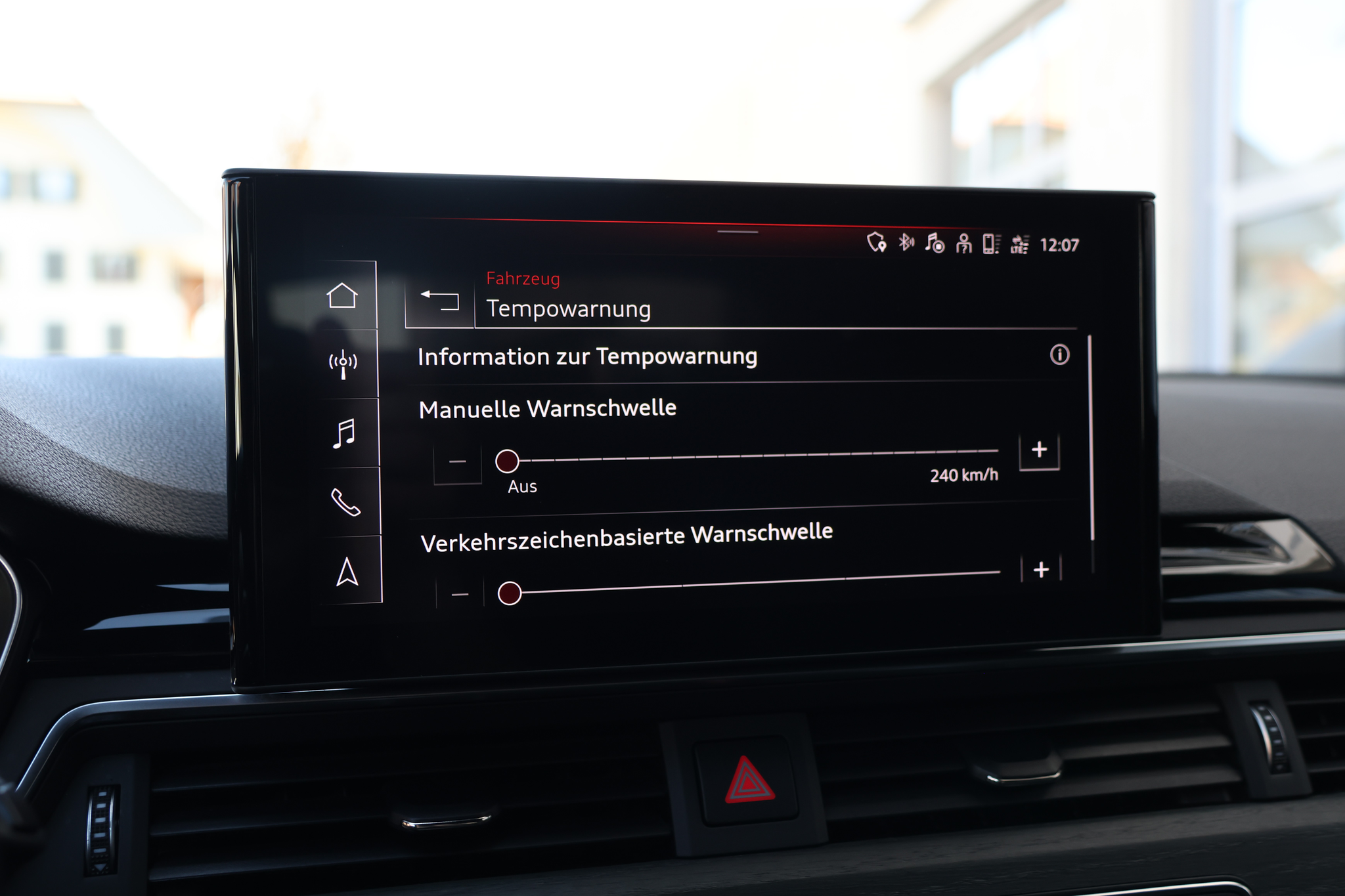 listing desktop thumbnail image 19