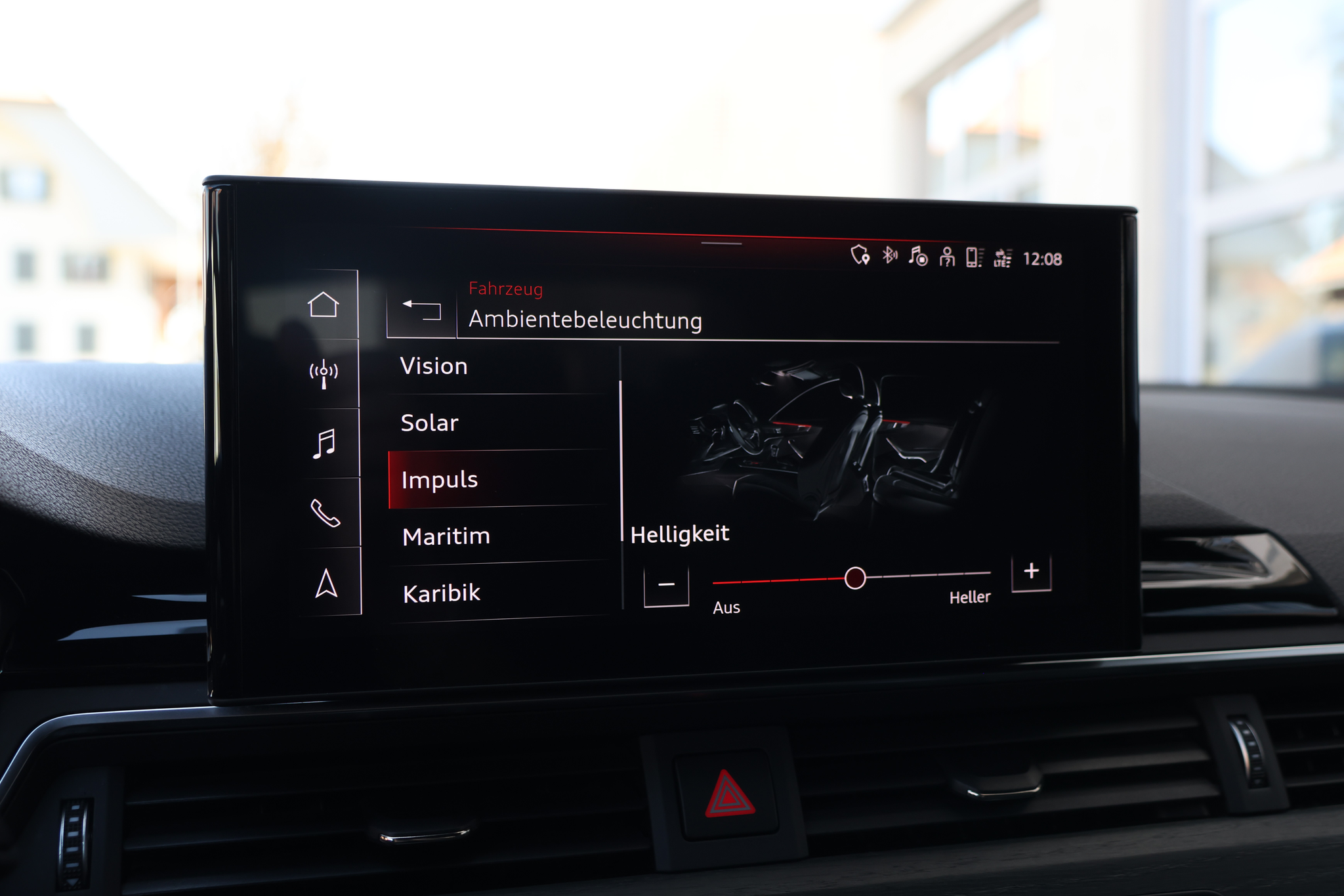 listing desktop thumbnail image 24