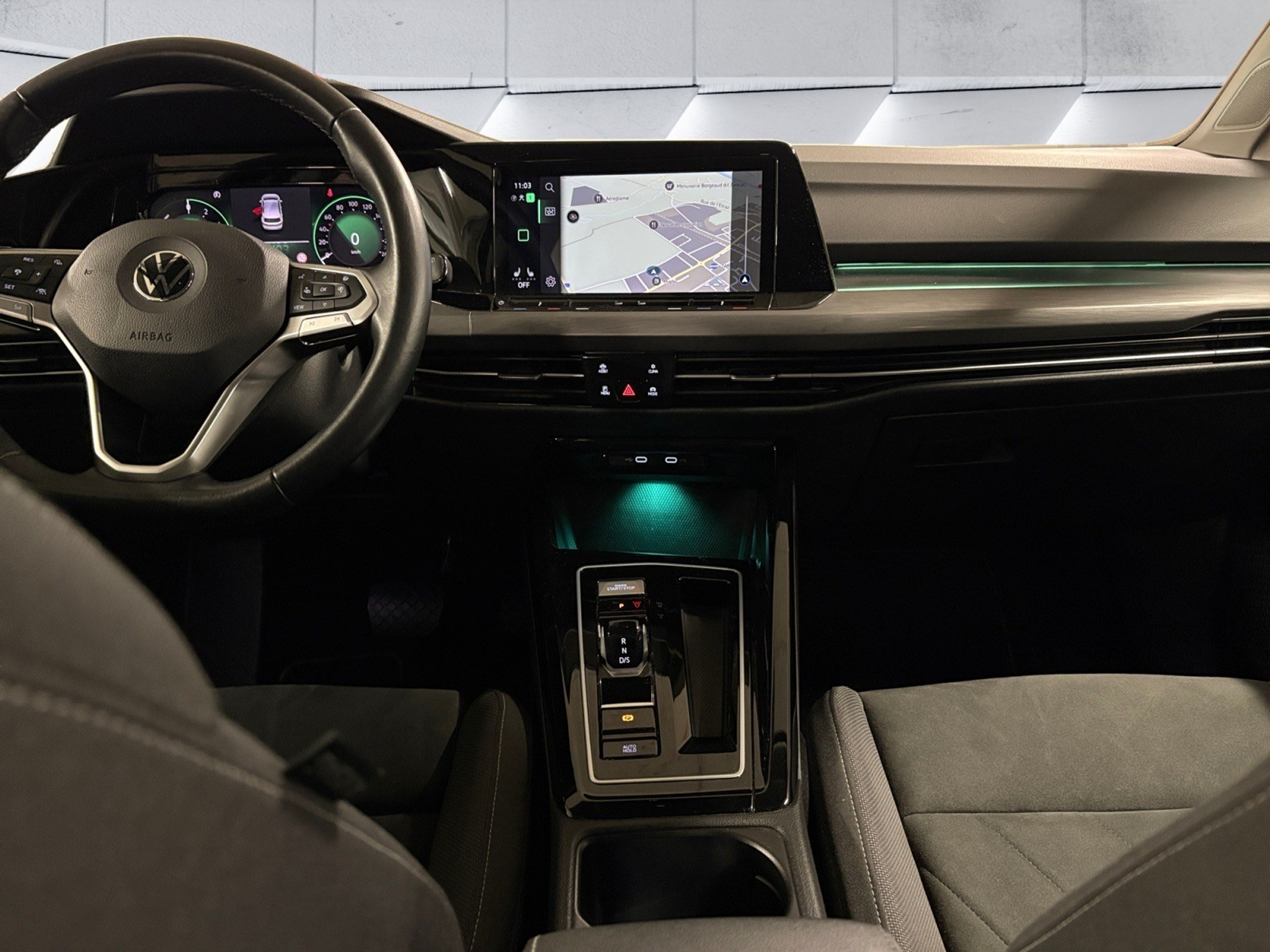 listing desktop thumbnail image 10