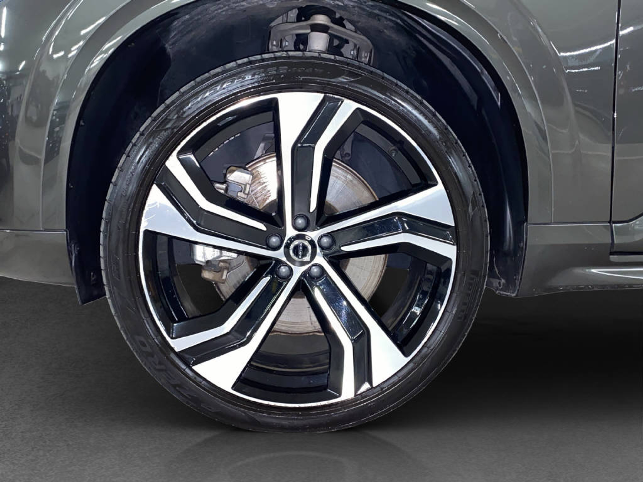 listing desktop thumbnail image 14