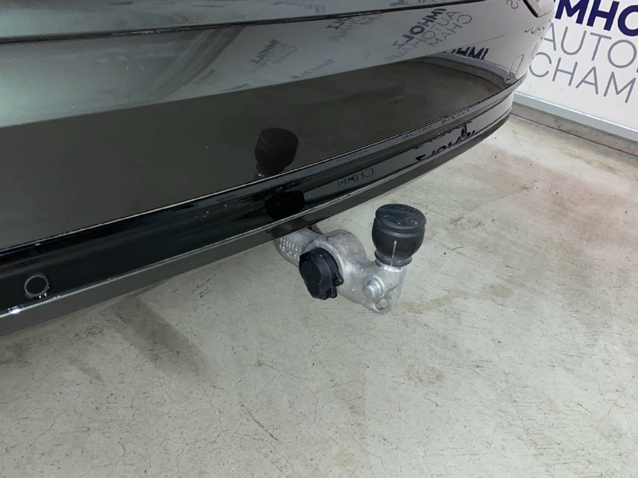 listing desktop thumbnail image 17