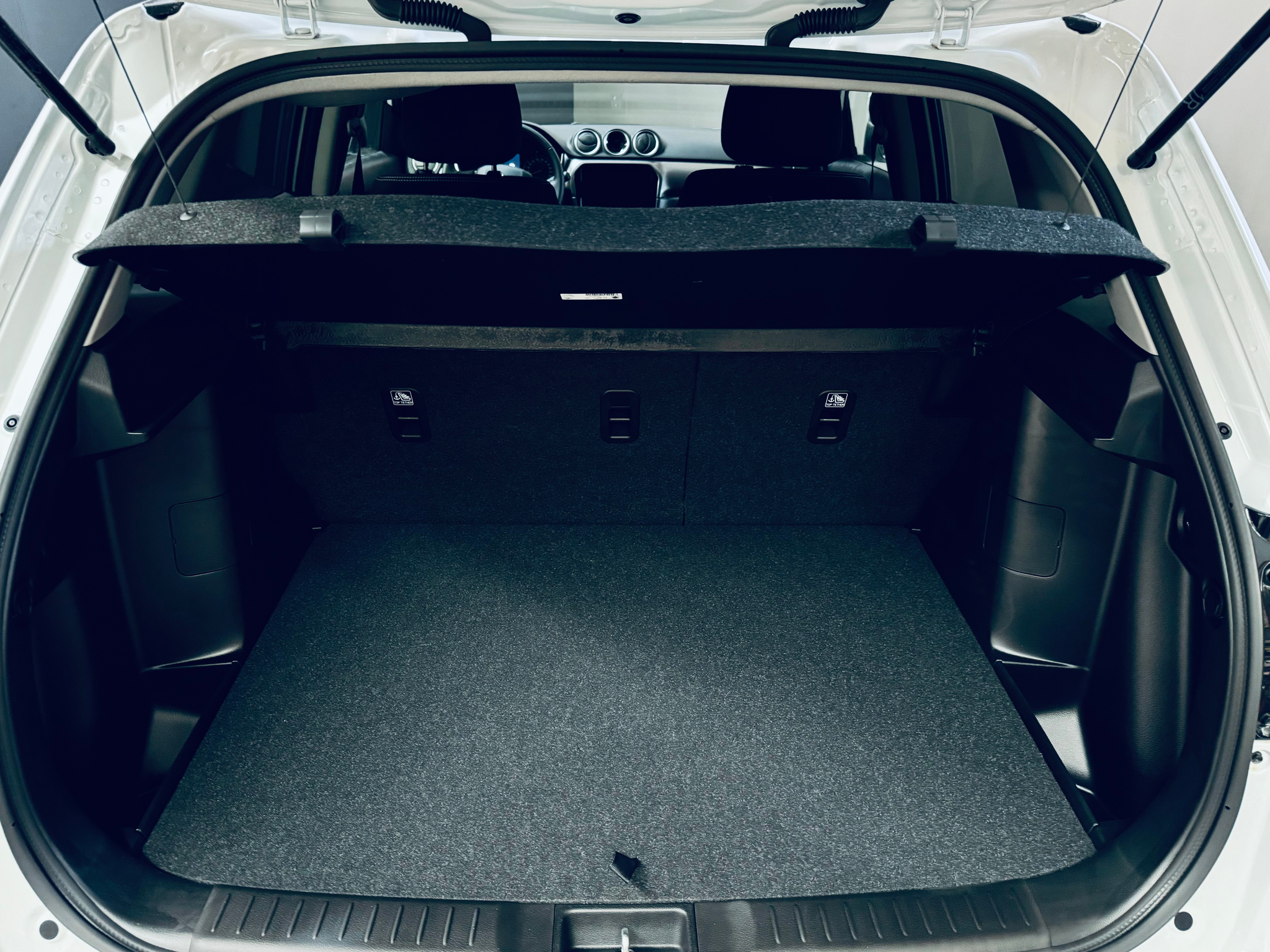 listing desktop thumbnail image 11