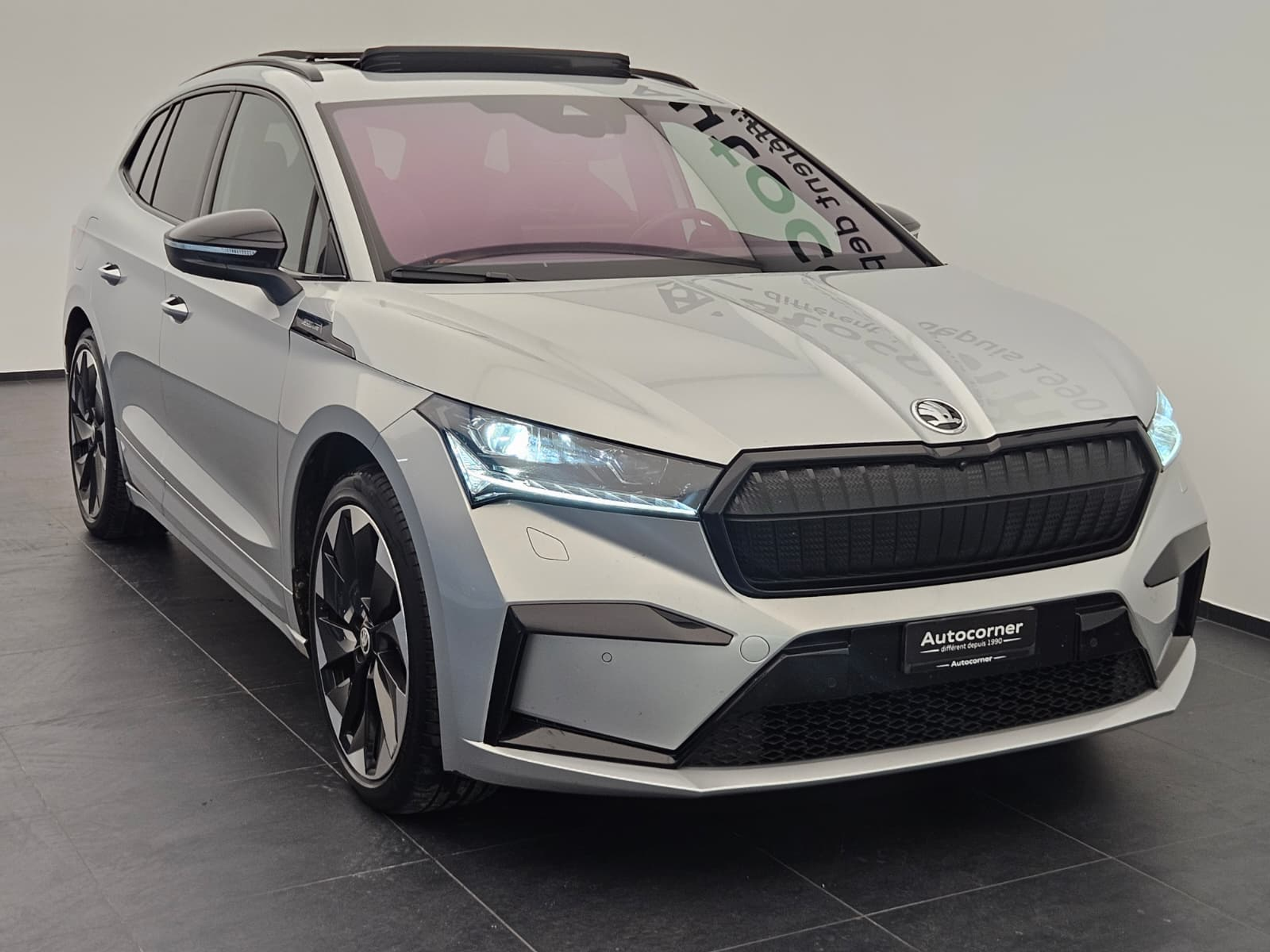 listing desktop thumbnail image 4