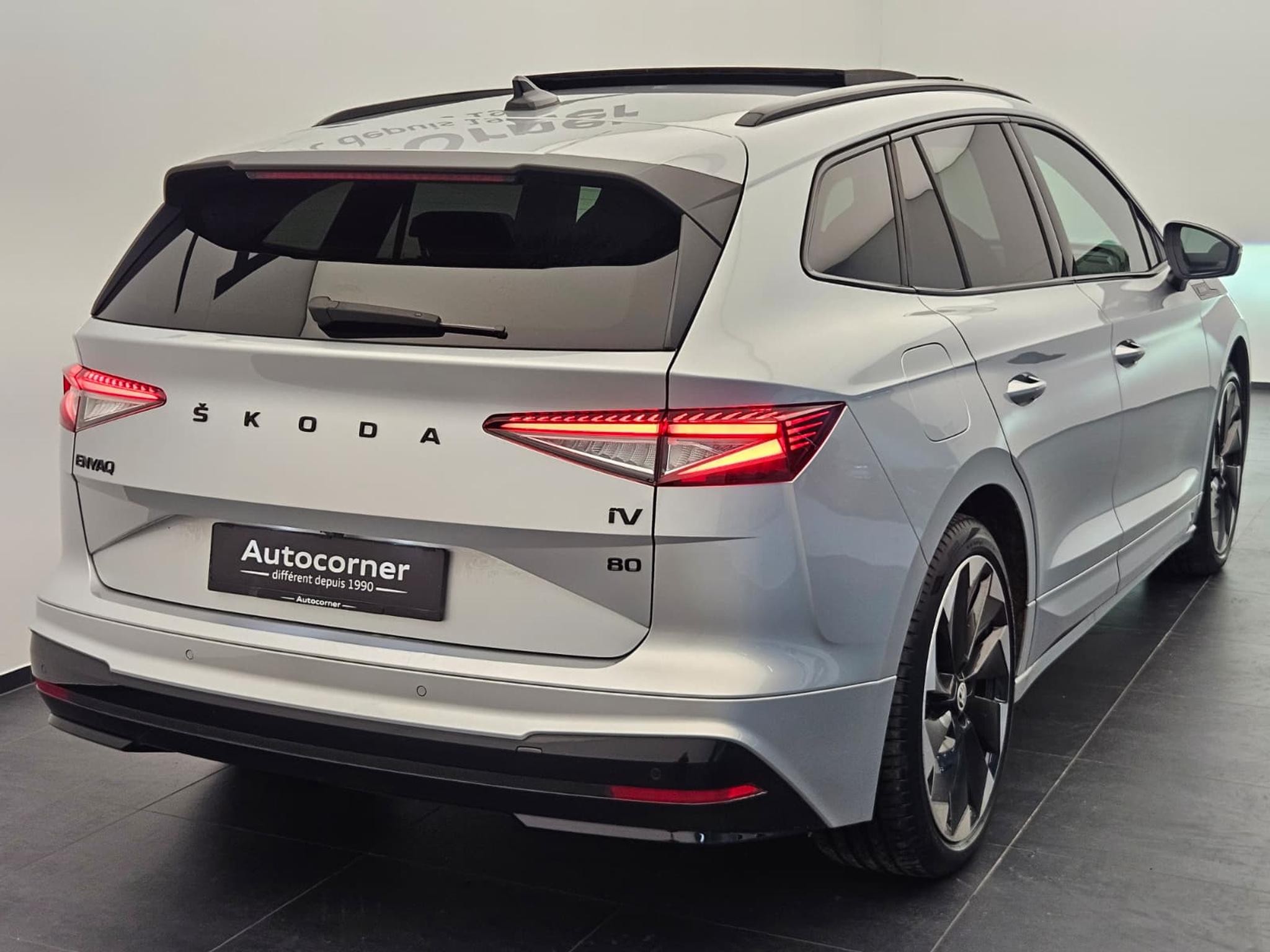 listing desktop thumbnail image 6