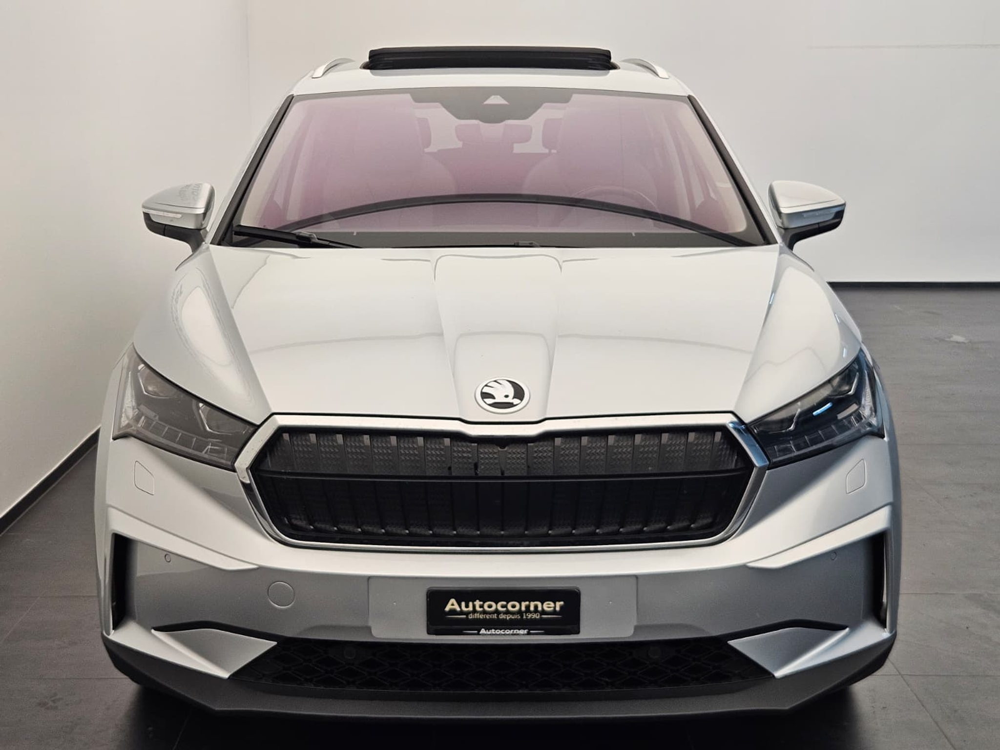 listing desktop thumbnail image 3