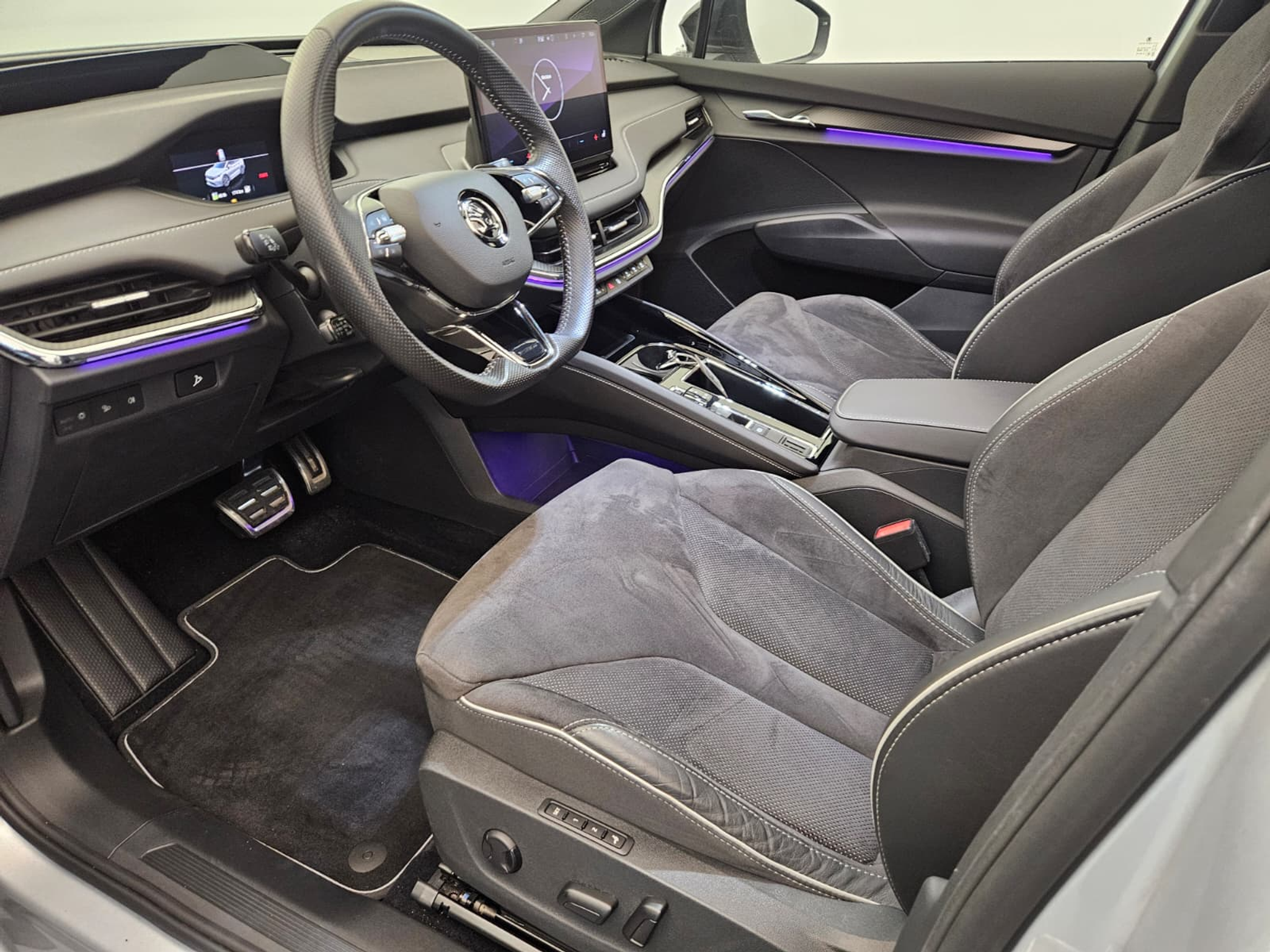 listing desktop thumbnail image 10