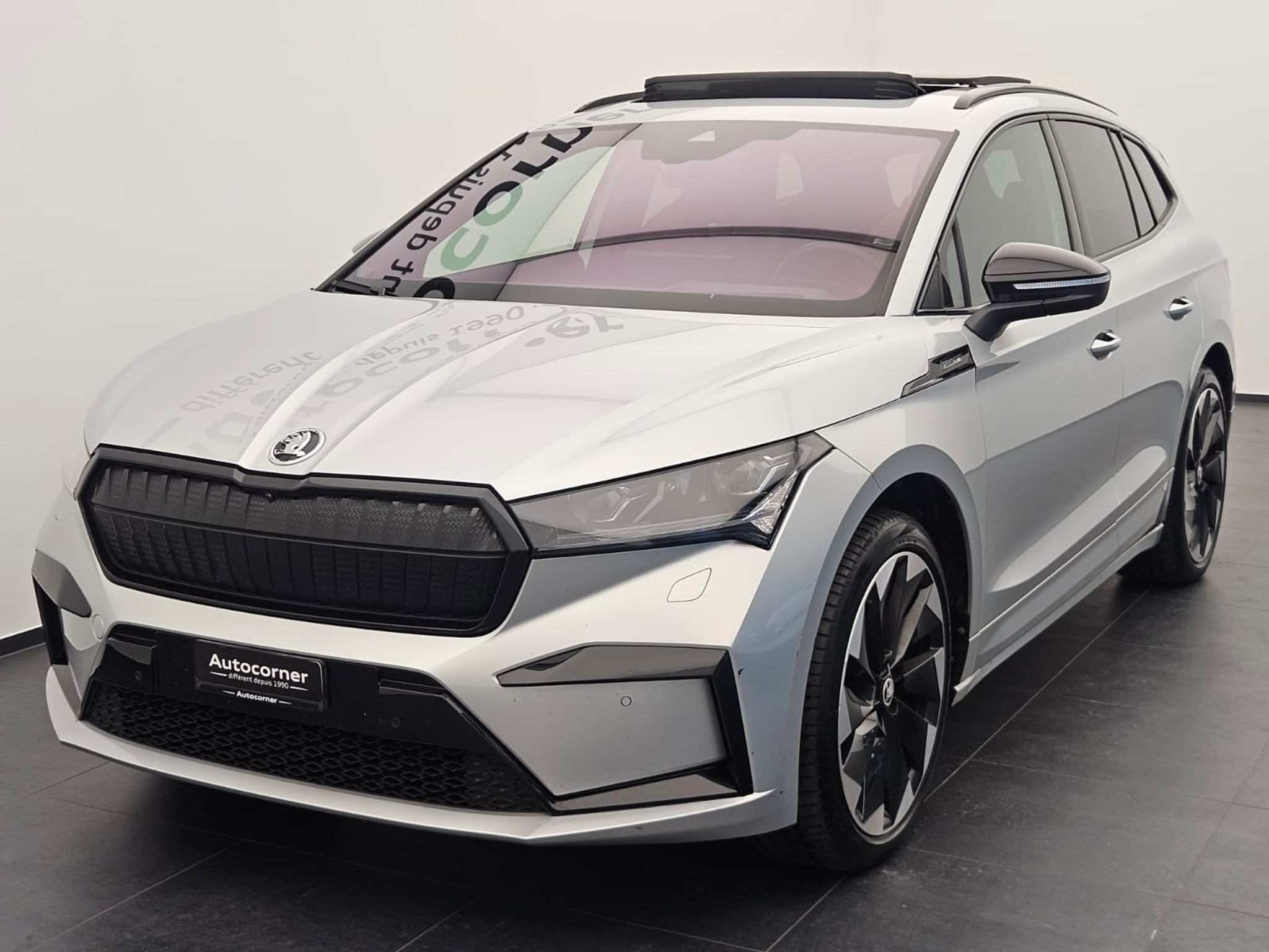 listing desktop thumbnail image 2