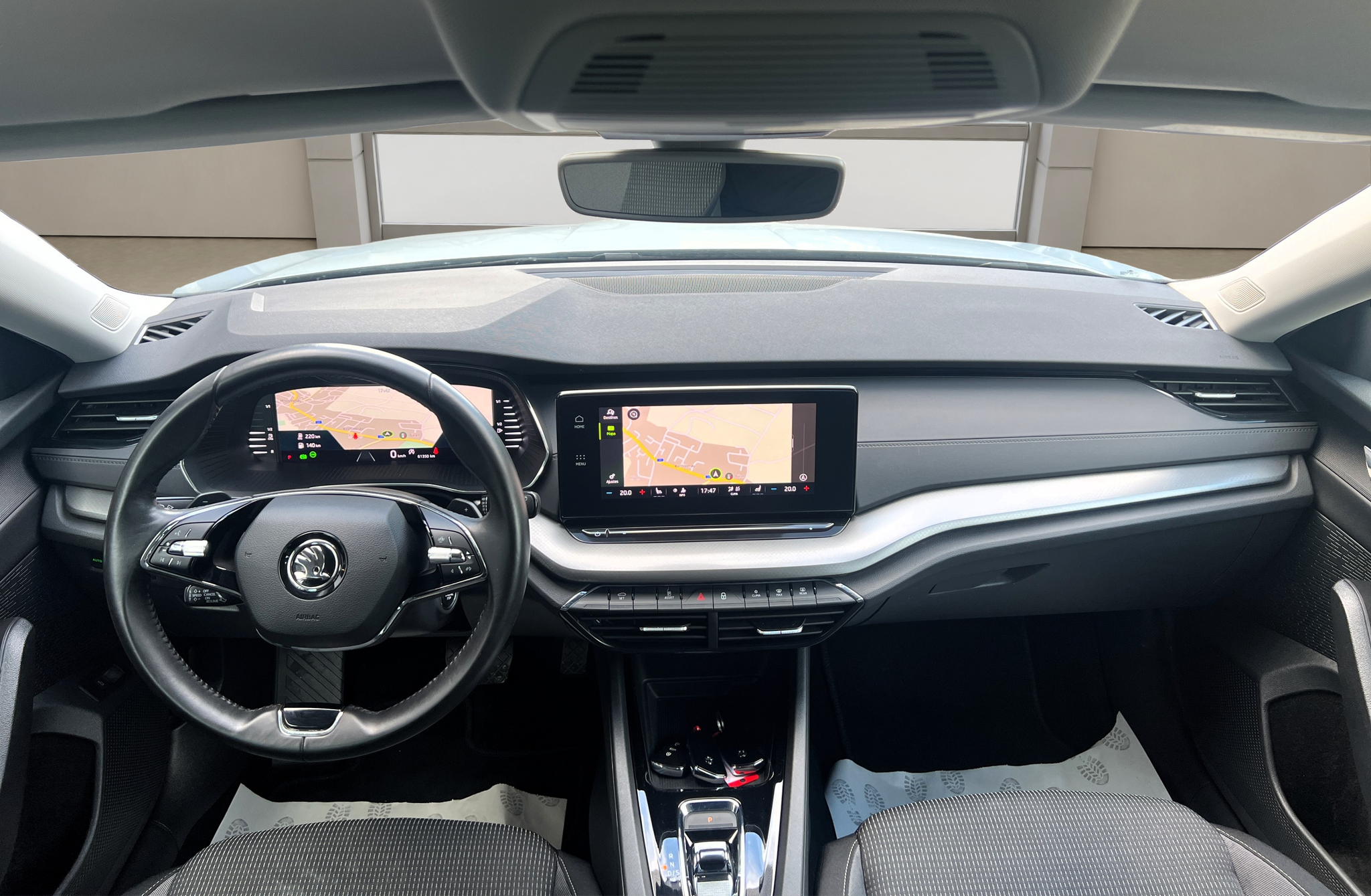 listing desktop thumbnail image 7