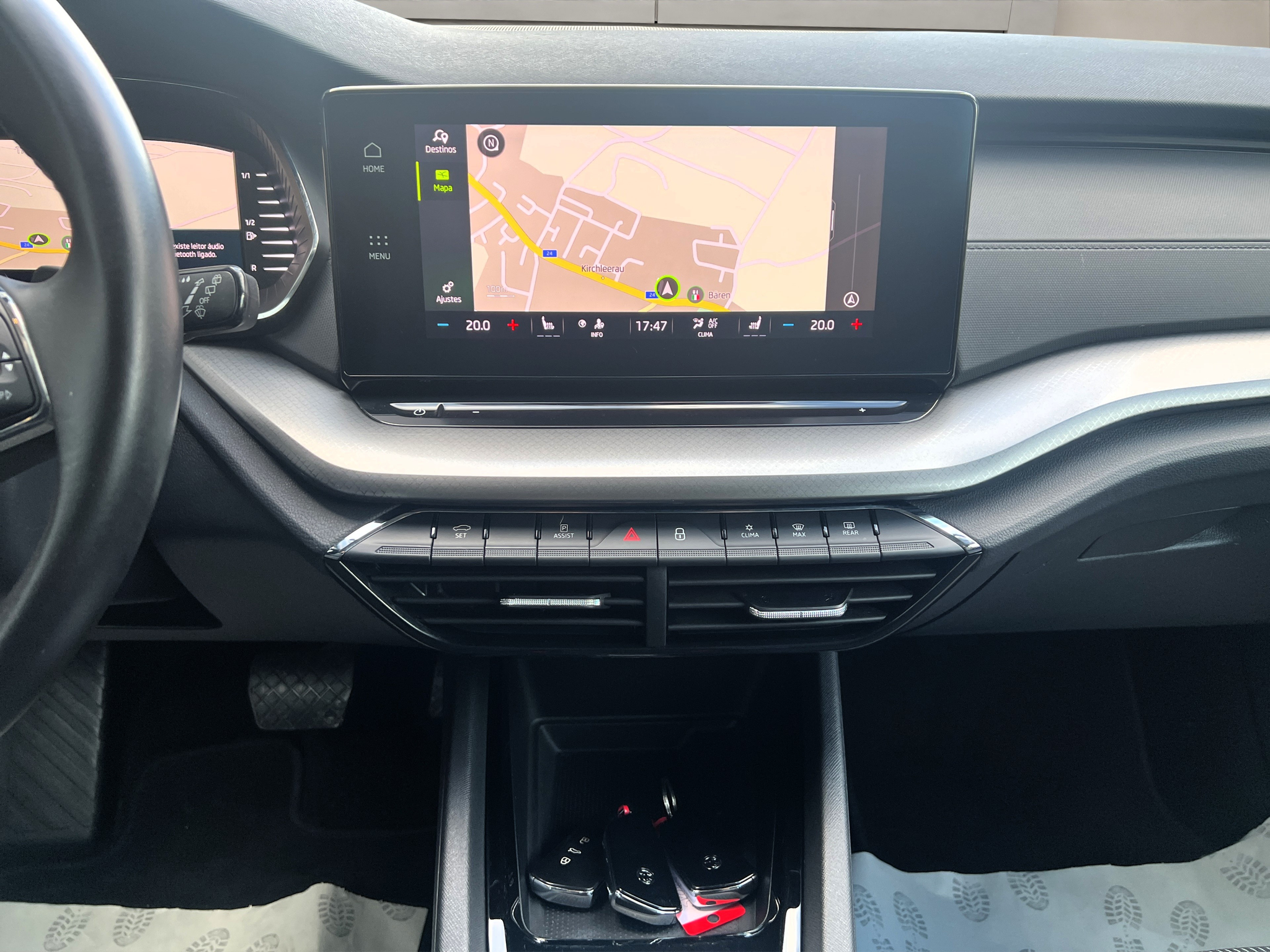 listing desktop thumbnail image 10