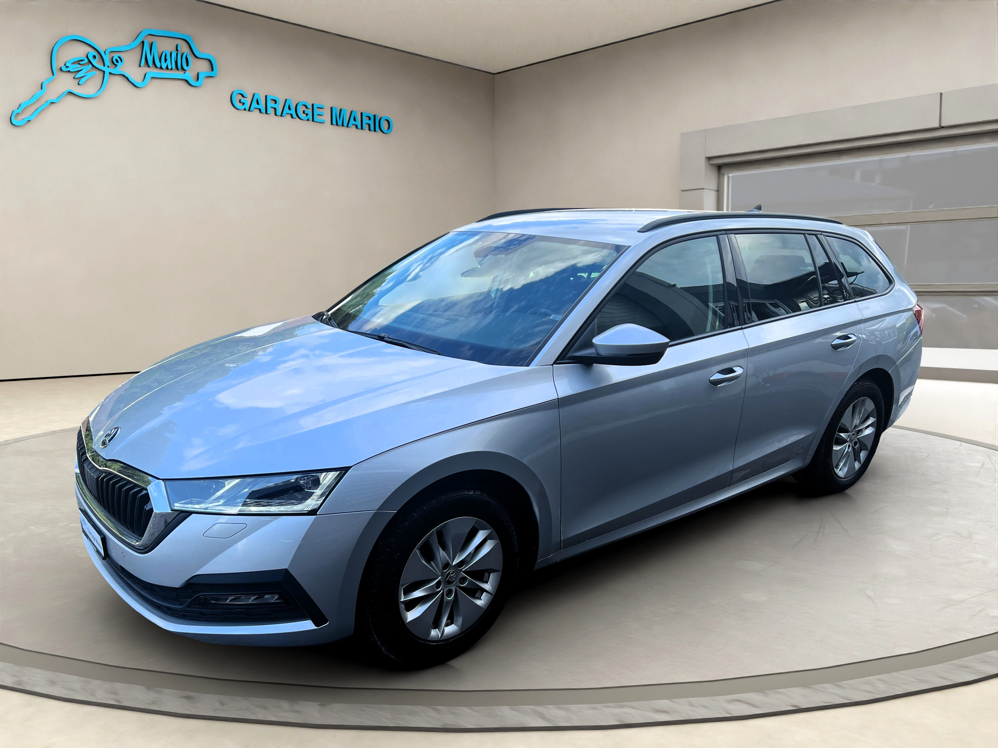 listing desktop thumbnail image 2