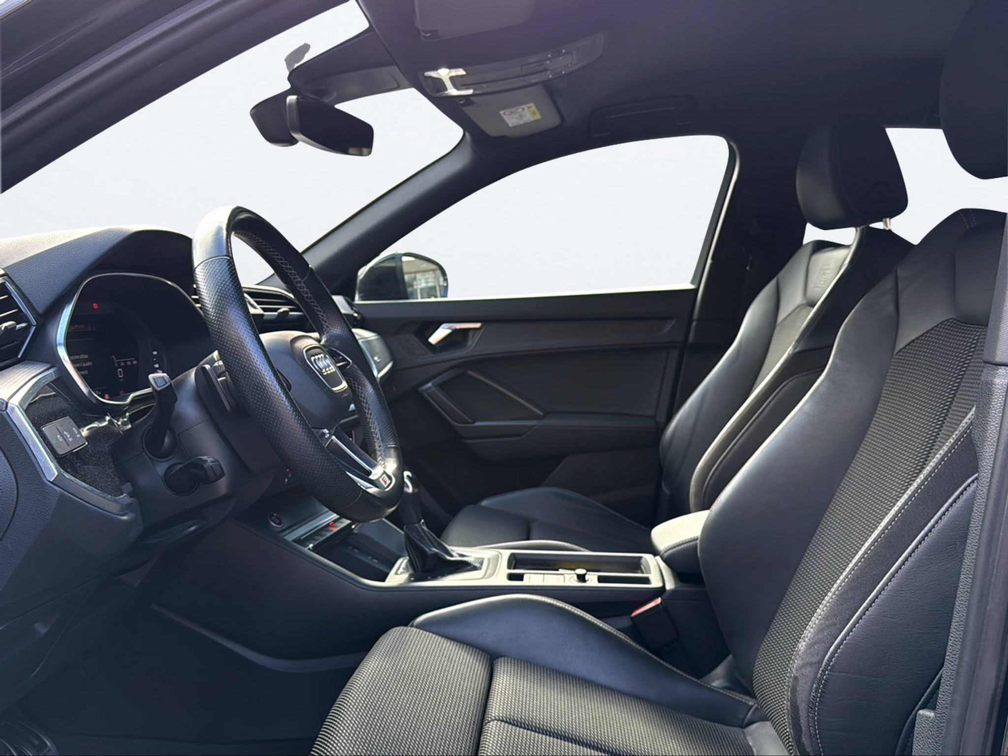 listing desktop thumbnail image 9