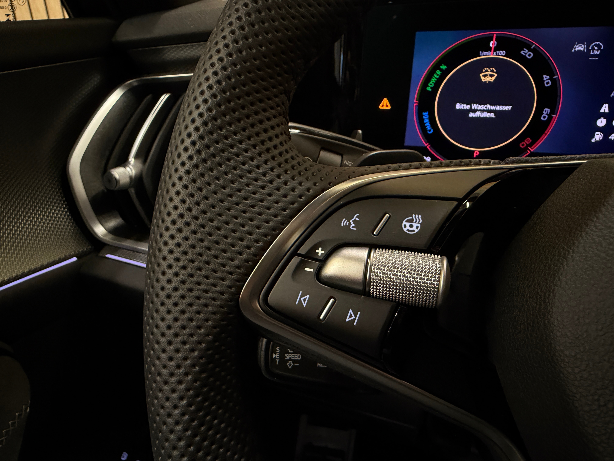 listing desktop thumbnail image 10