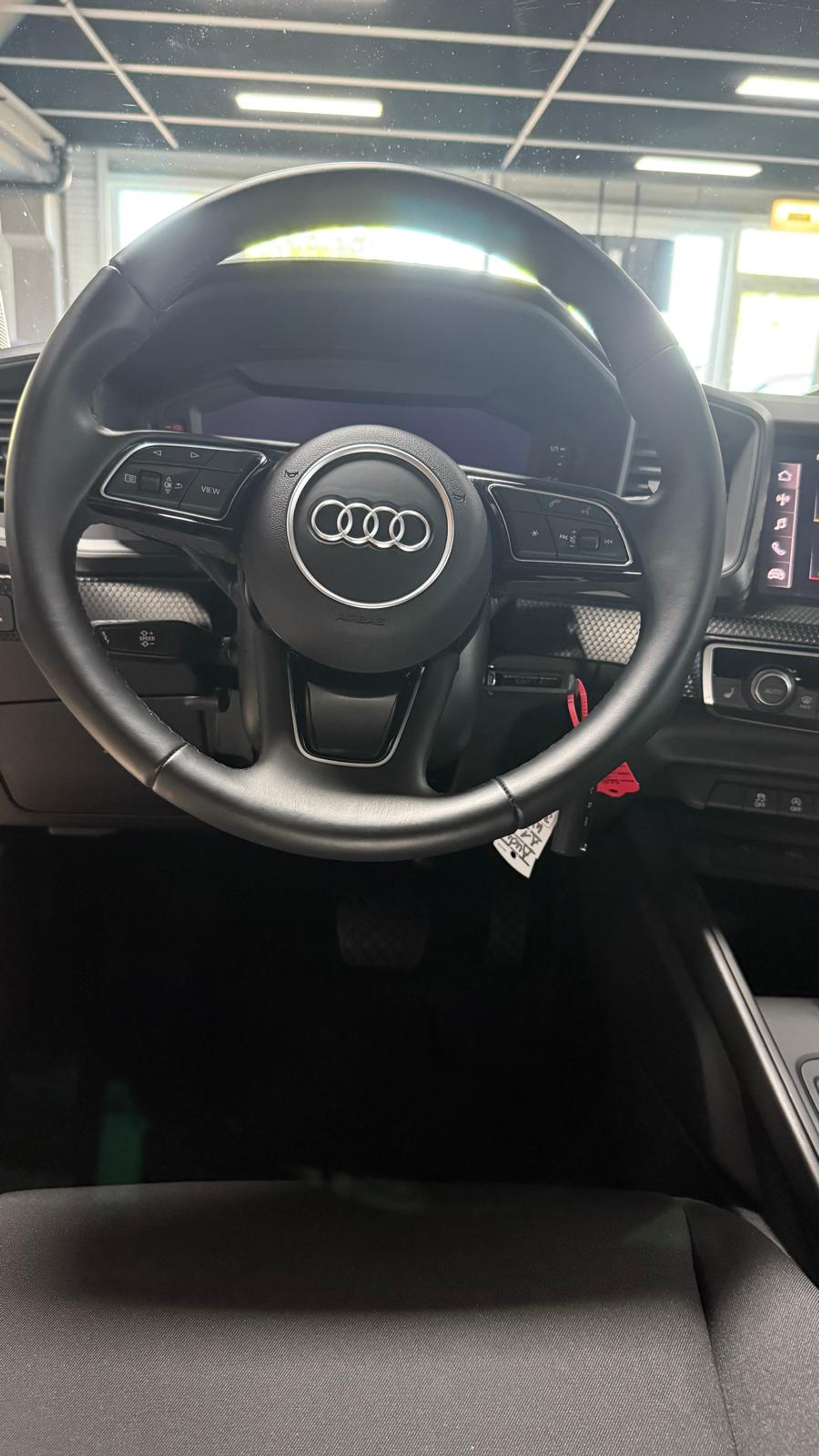 listing desktop thumbnail image 16