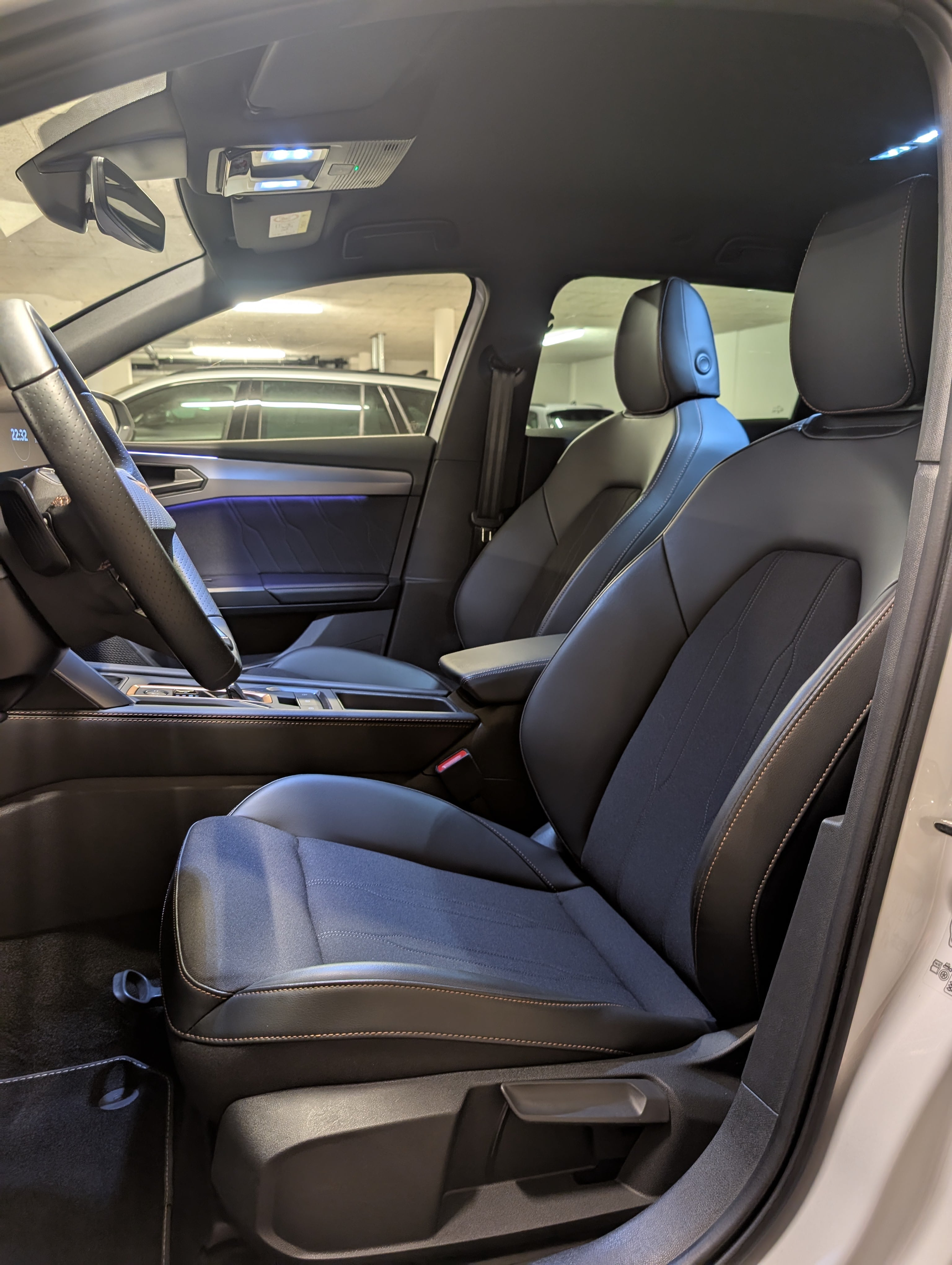 listing desktop thumbnail image 9