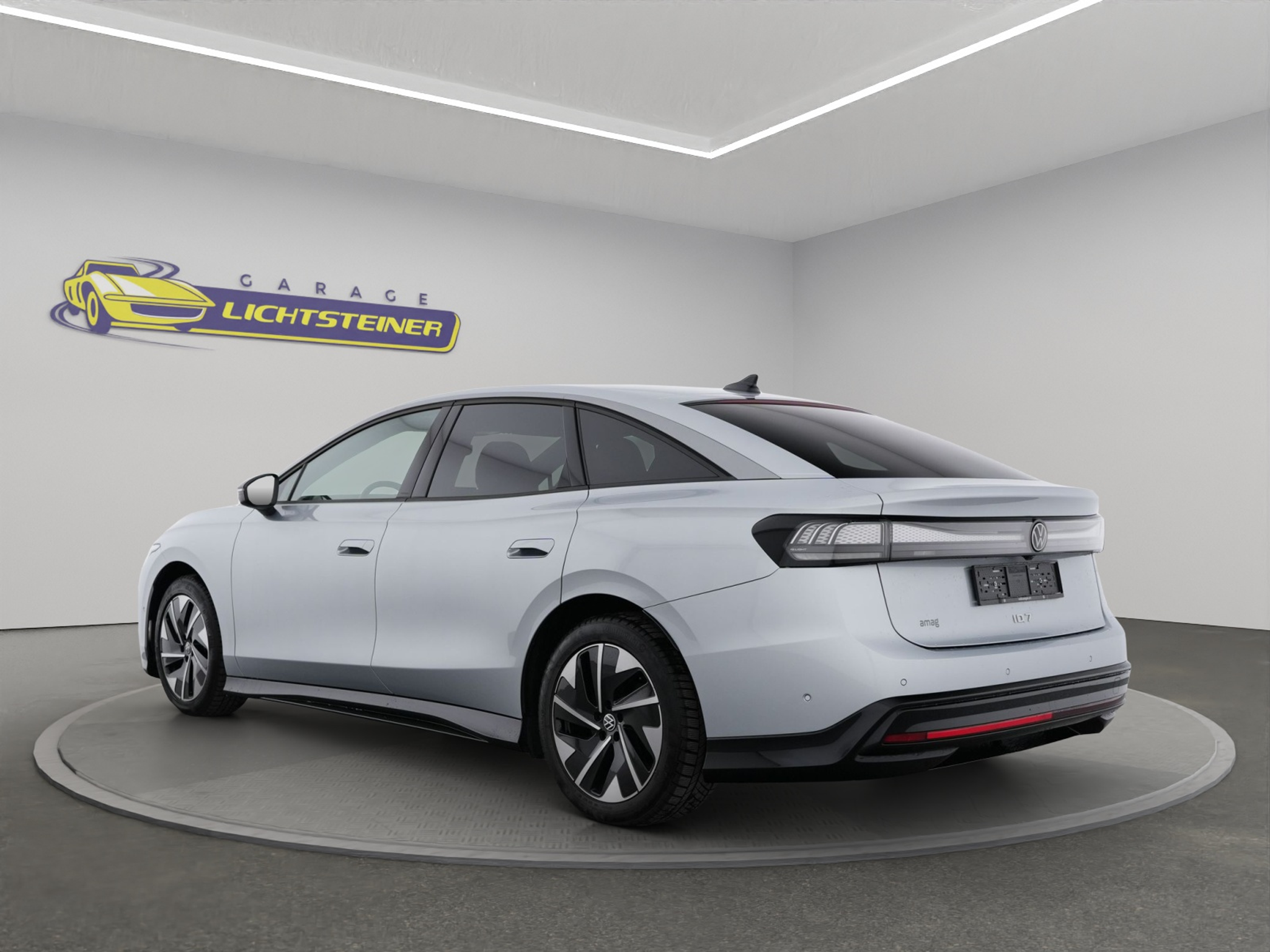 listing desktop thumbnail image 3