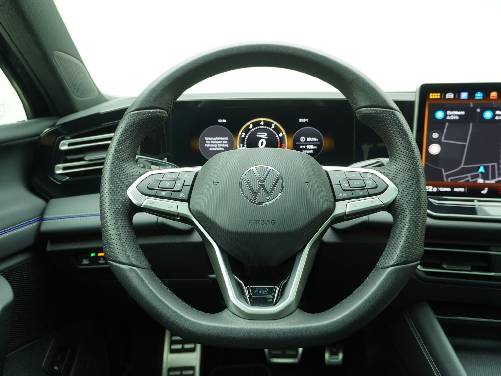 listing desktop thumbnail image 10