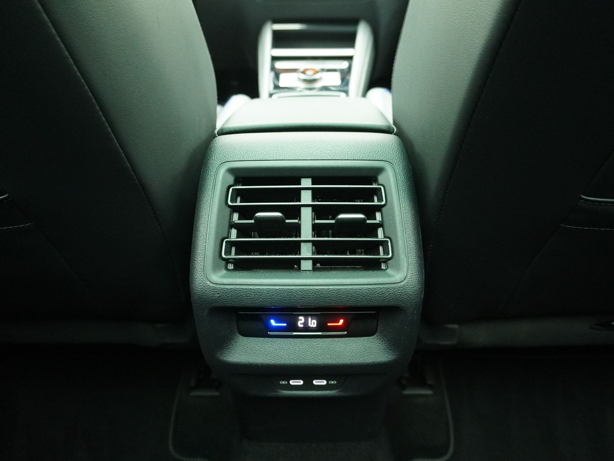 listing desktop thumbnail image 13