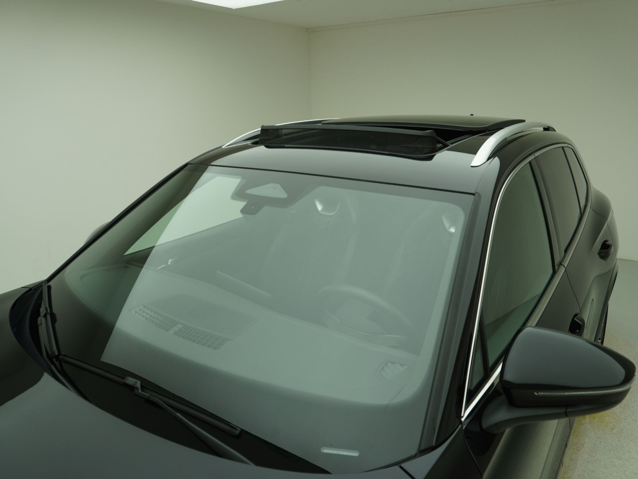 listing desktop thumbnail image 7