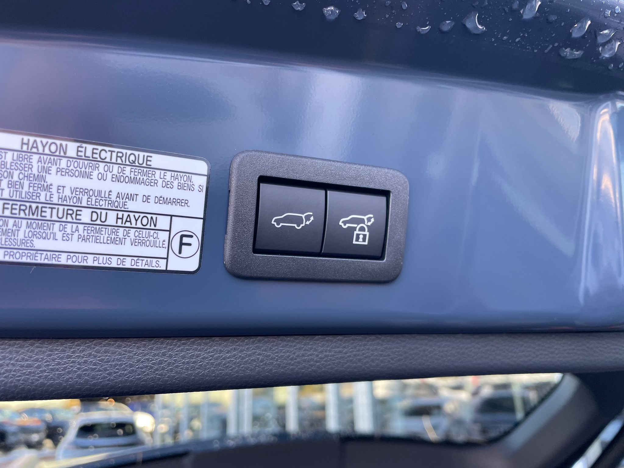 listing desktop thumbnail image 9