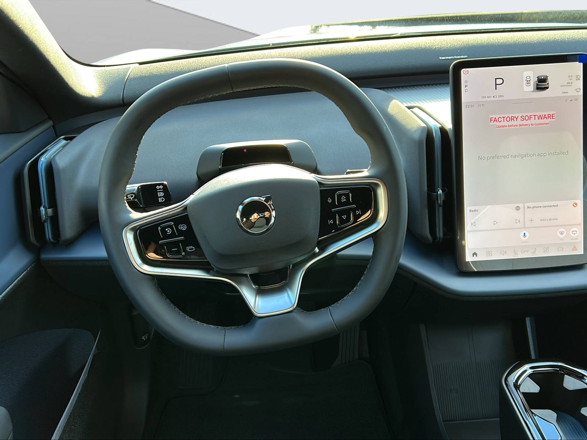 listing desktop thumbnail image 7