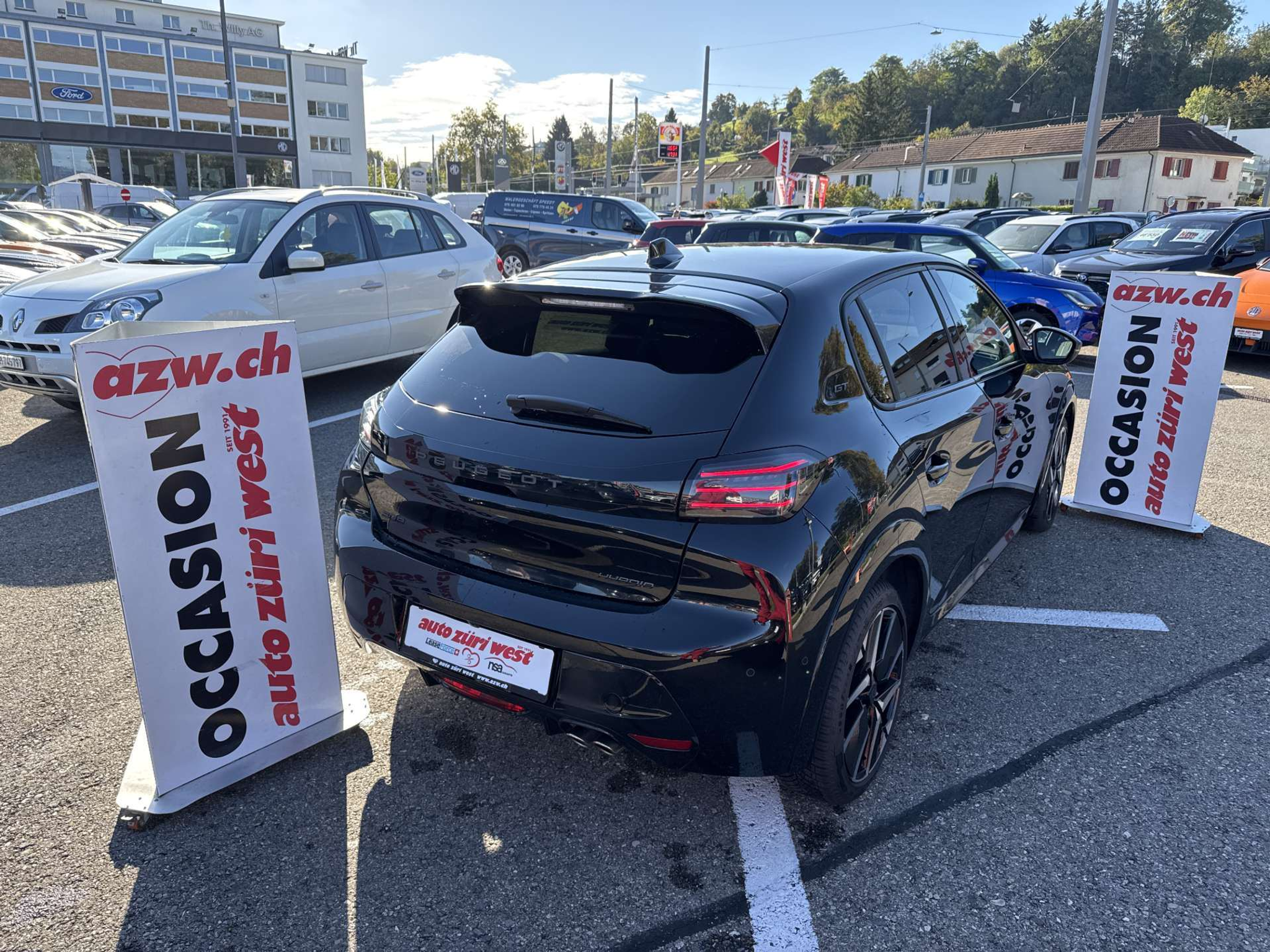 listing desktop thumbnail image 2