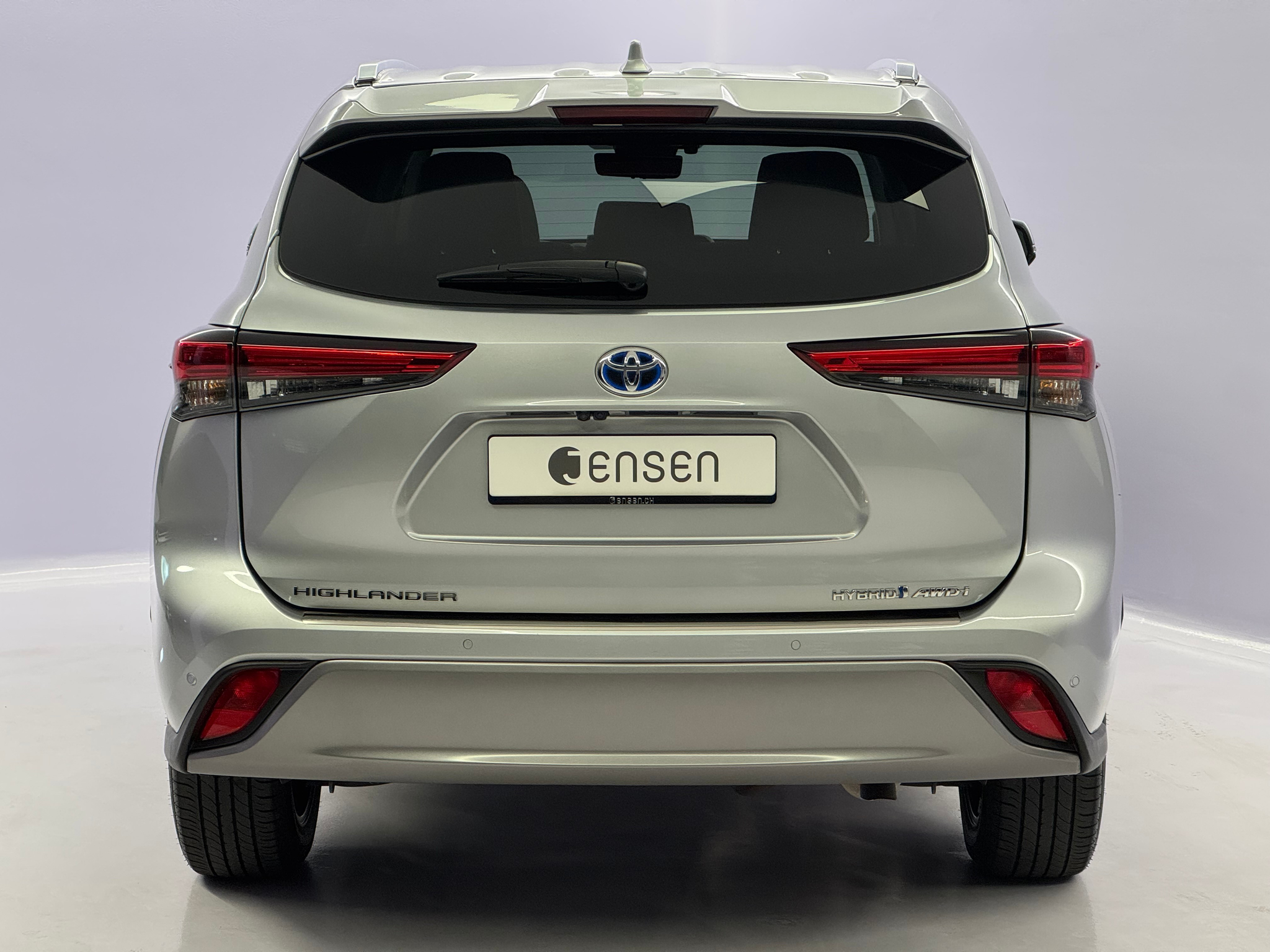 listing desktop thumbnail image 3