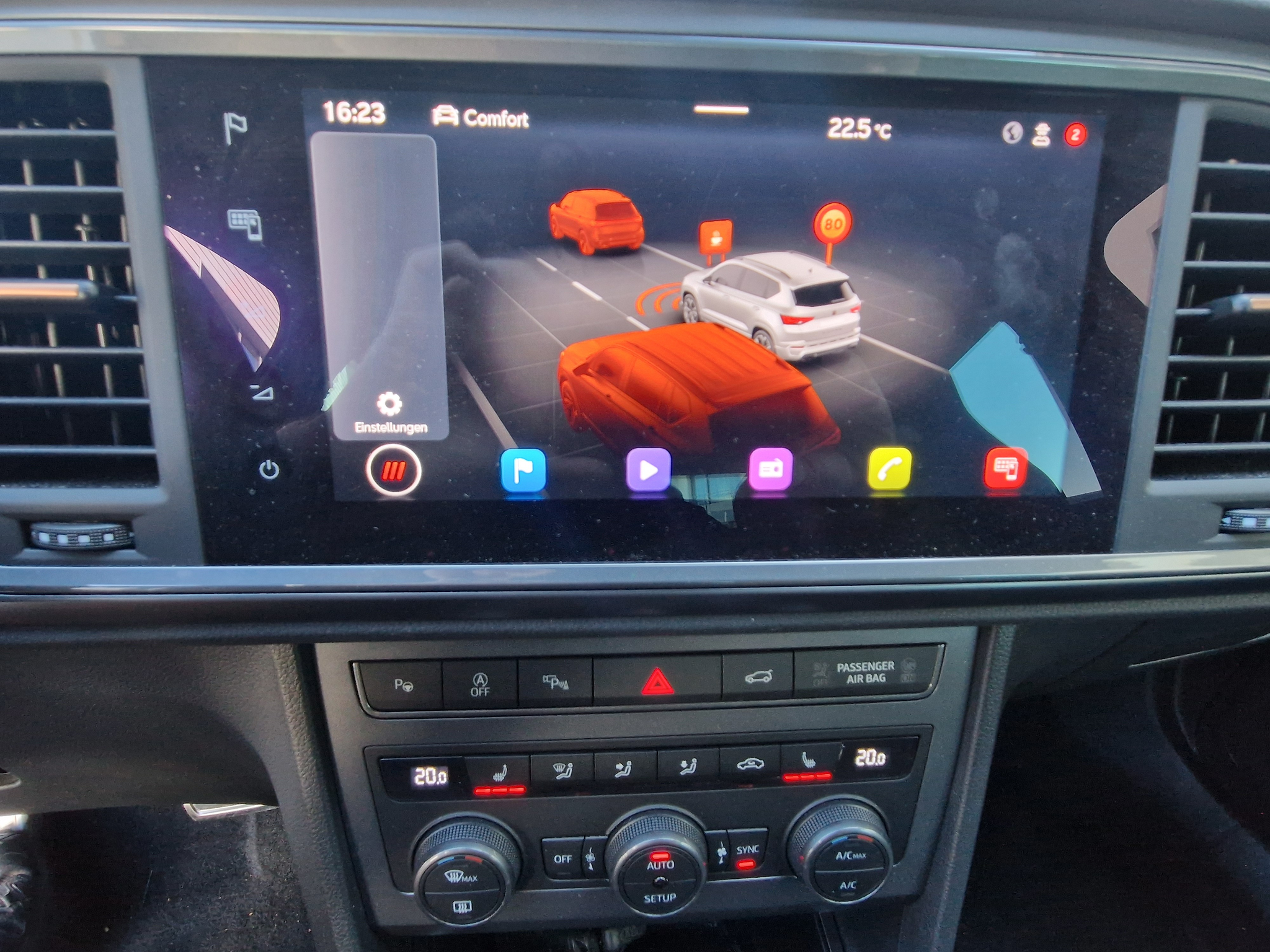 listing desktop thumbnail image 9