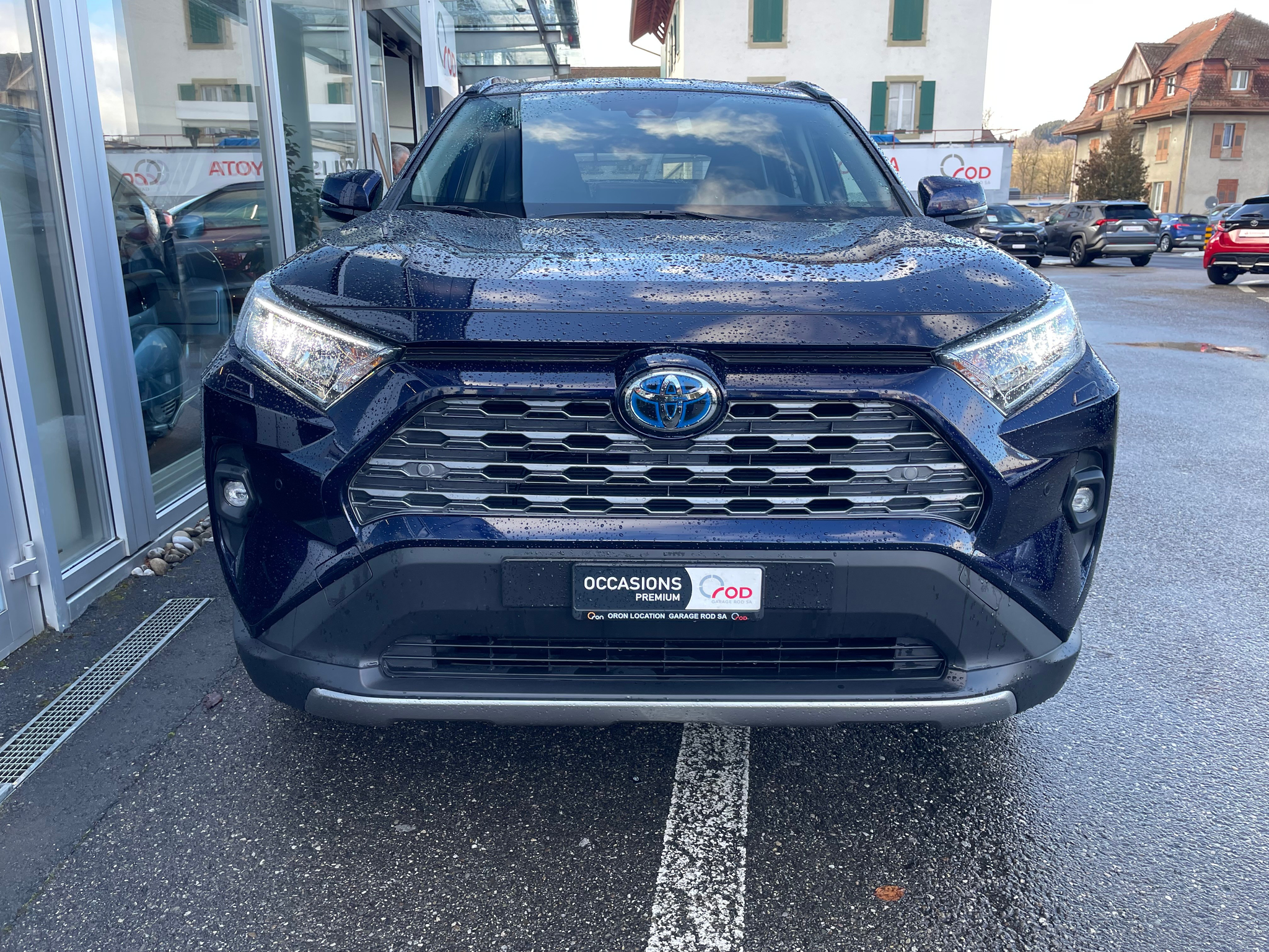 listing desktop thumbnail image 1