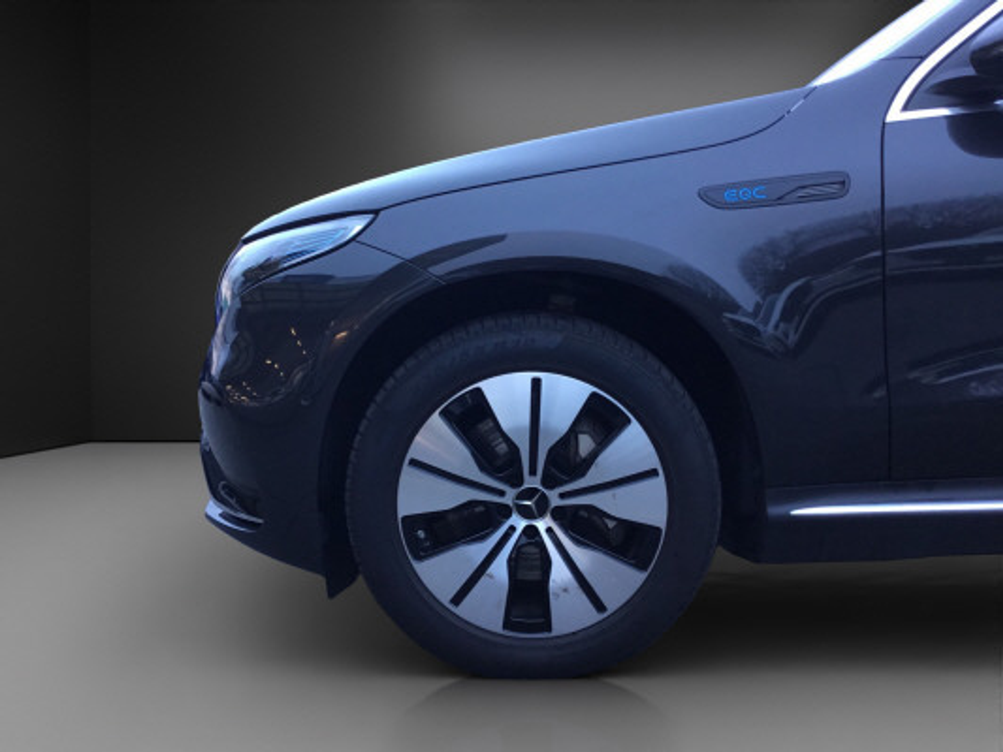 listing desktop thumbnail image 12