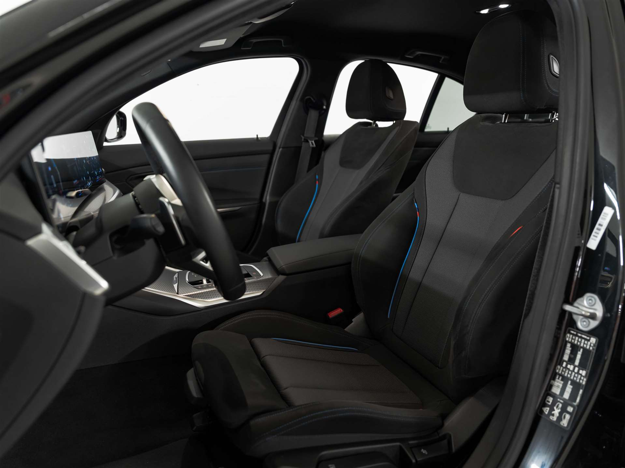 listing desktop thumbnail image 9