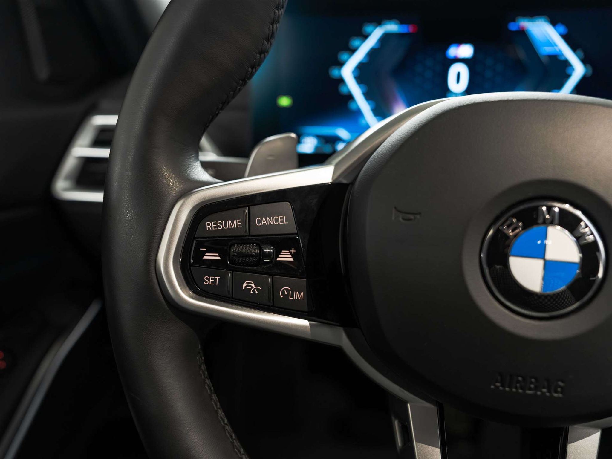 listing desktop thumbnail image 24