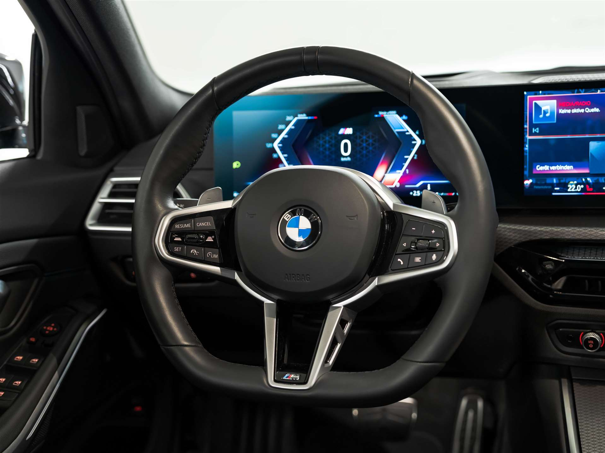 listing desktop thumbnail image 21