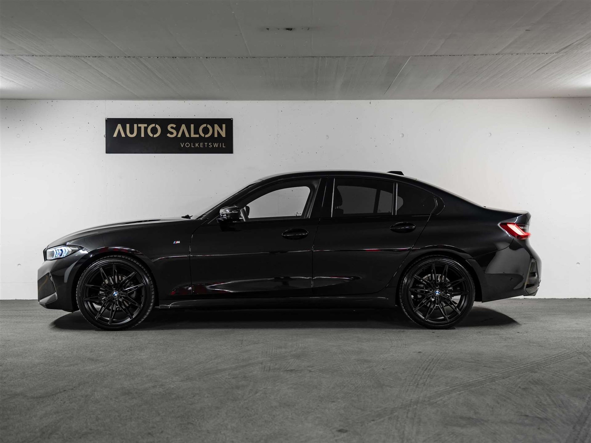 listing desktop thumbnail image 2