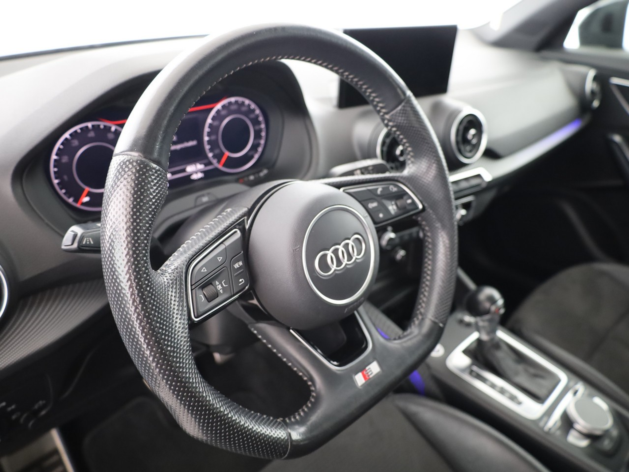 listing desktop thumbnail image 6