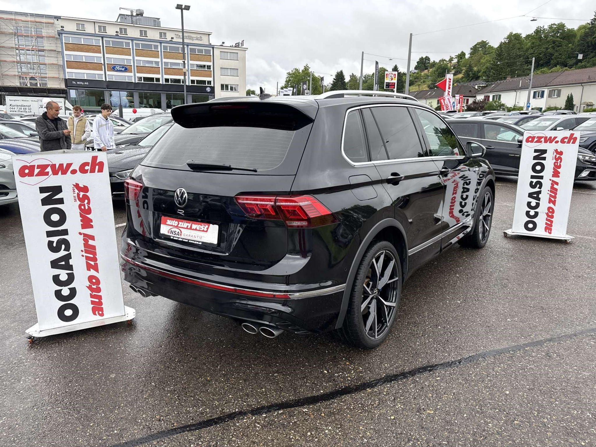 listing desktop thumbnail image 2