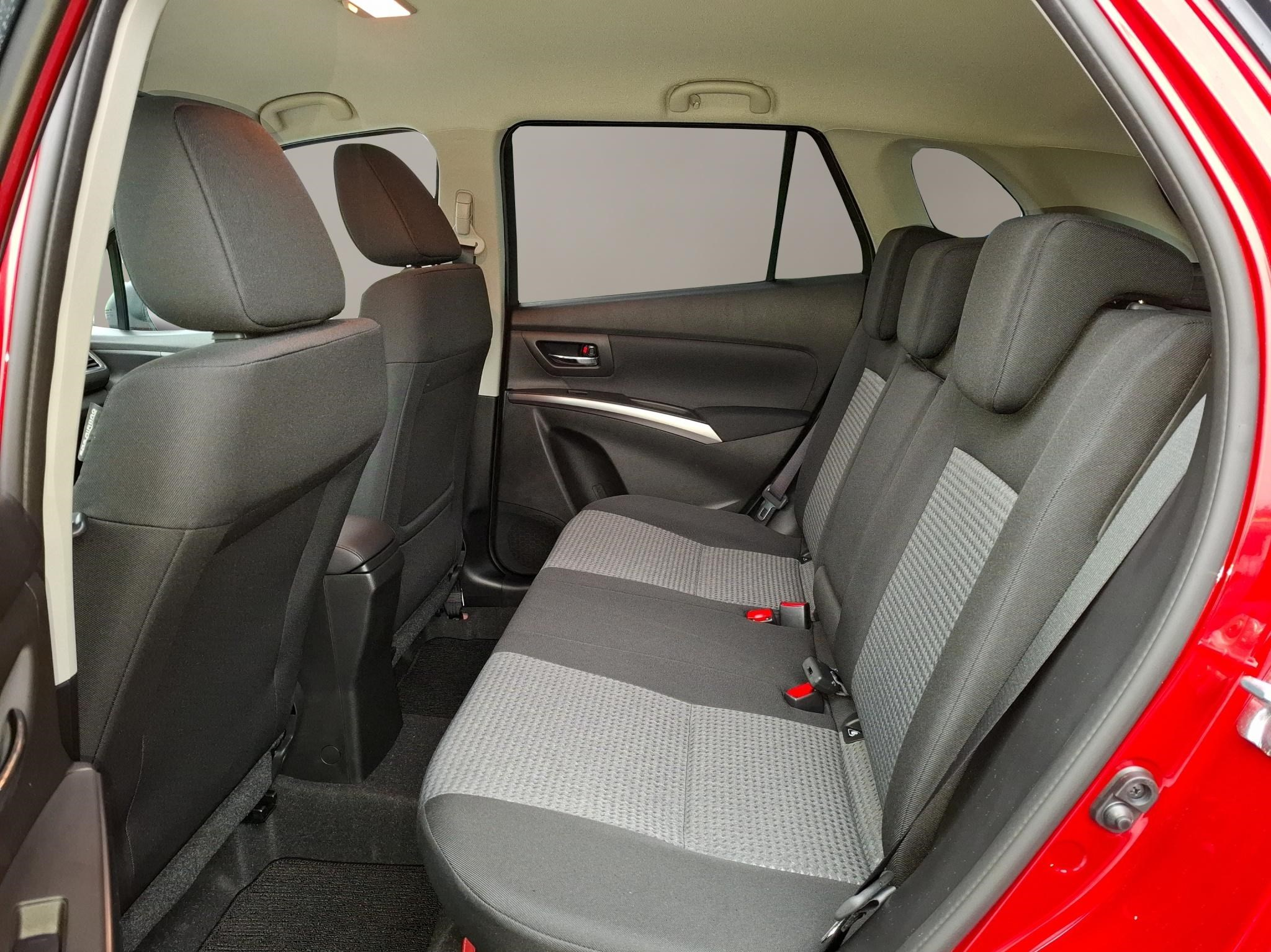 listing desktop thumbnail image 7