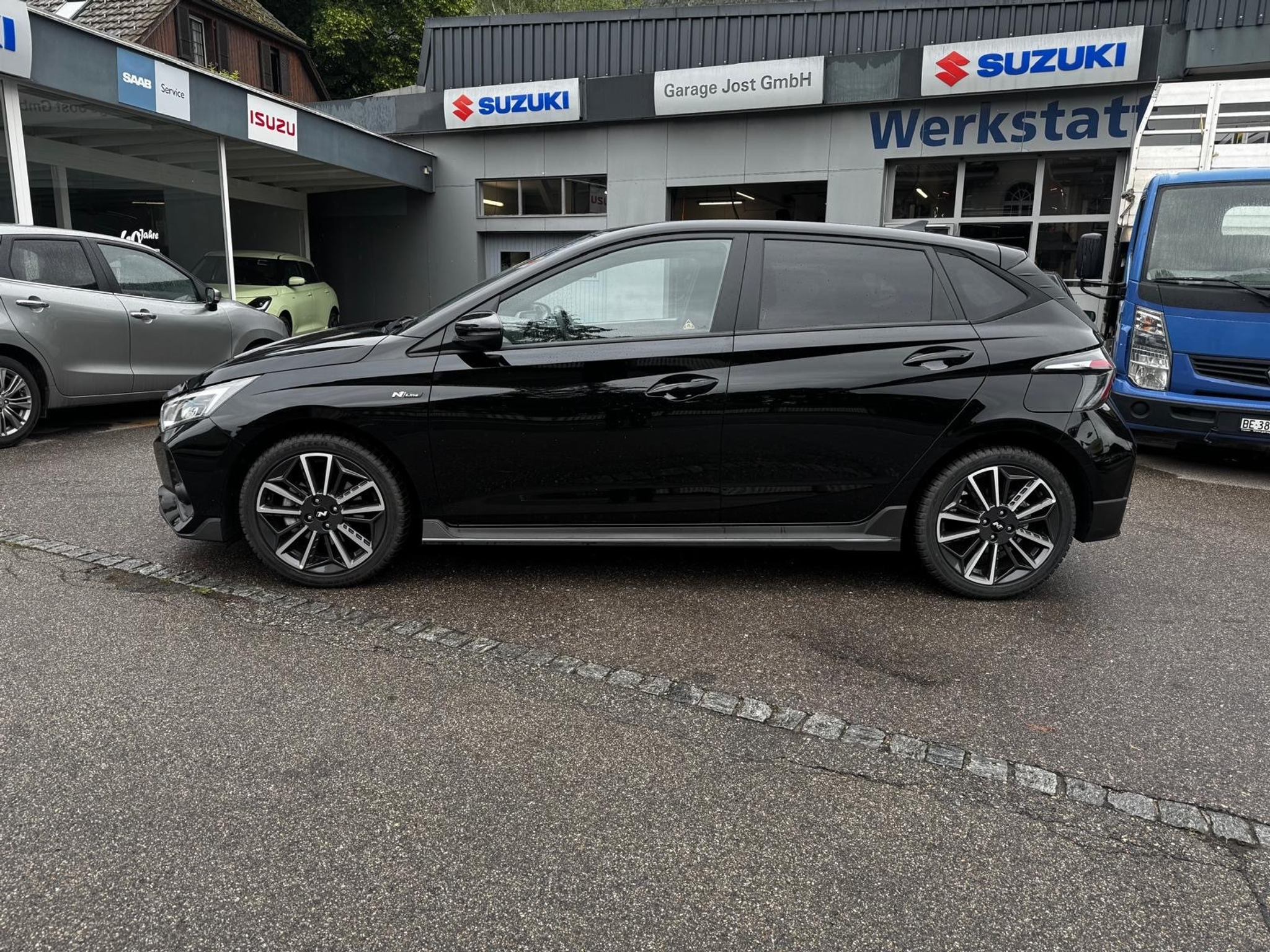 car-image-1