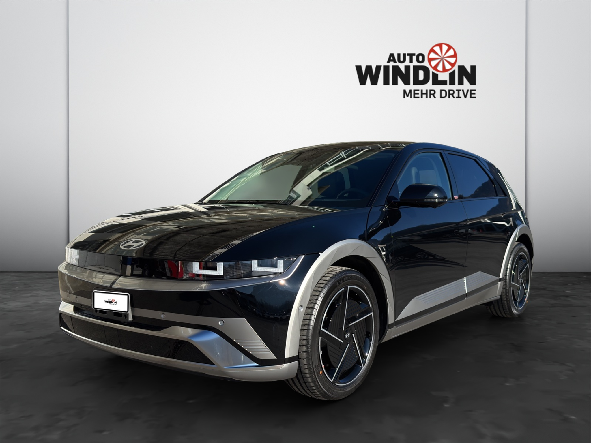 listing desktop thumbnail image 1