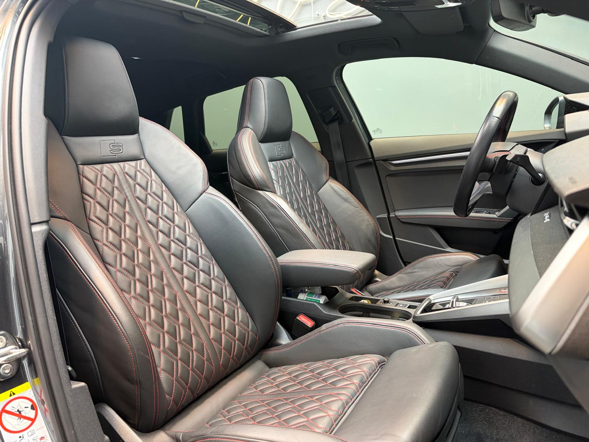 listing desktop thumbnail image 14