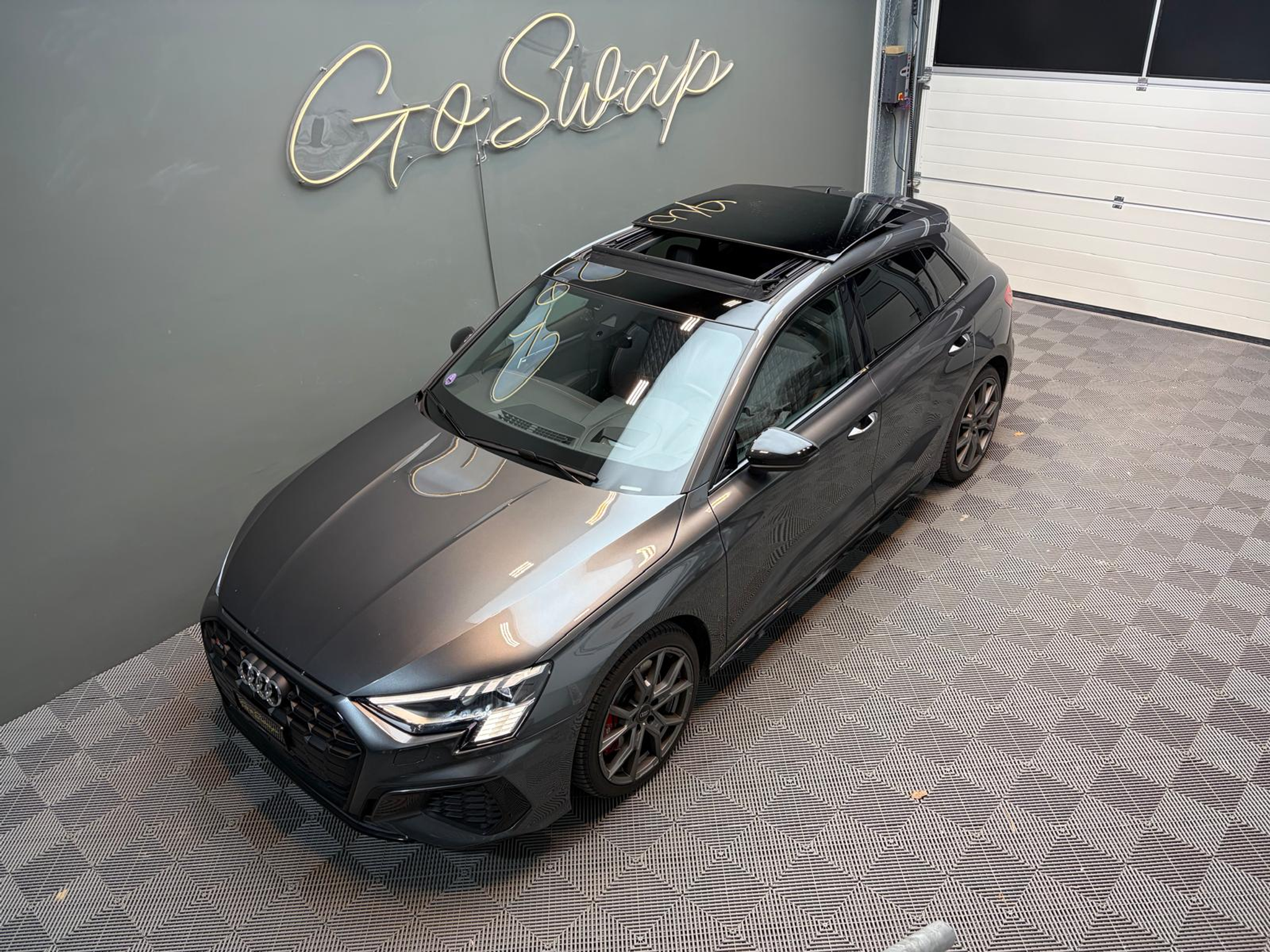 listing desktop thumbnail image 5