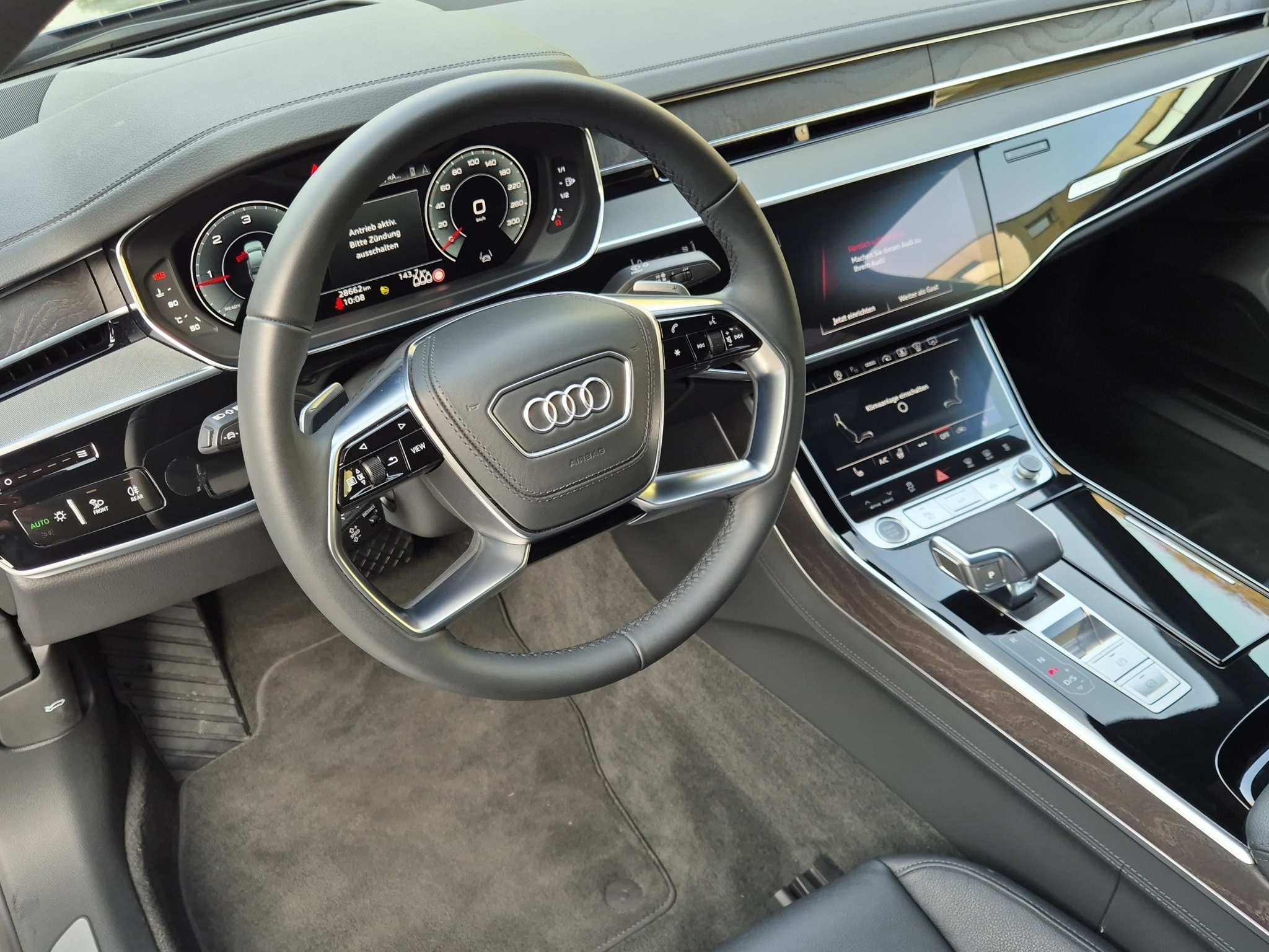 listing desktop thumbnail image 9